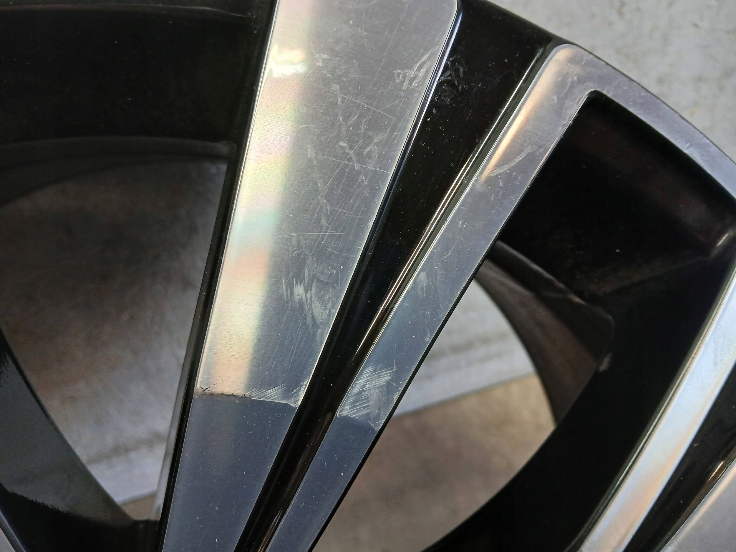 disk hliníkový VW ARTEON 8J 18" ET40 5X112 3G8601025B