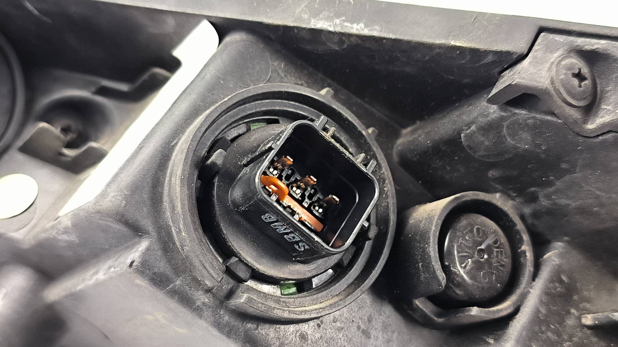 light right front HYUNDAI KONA