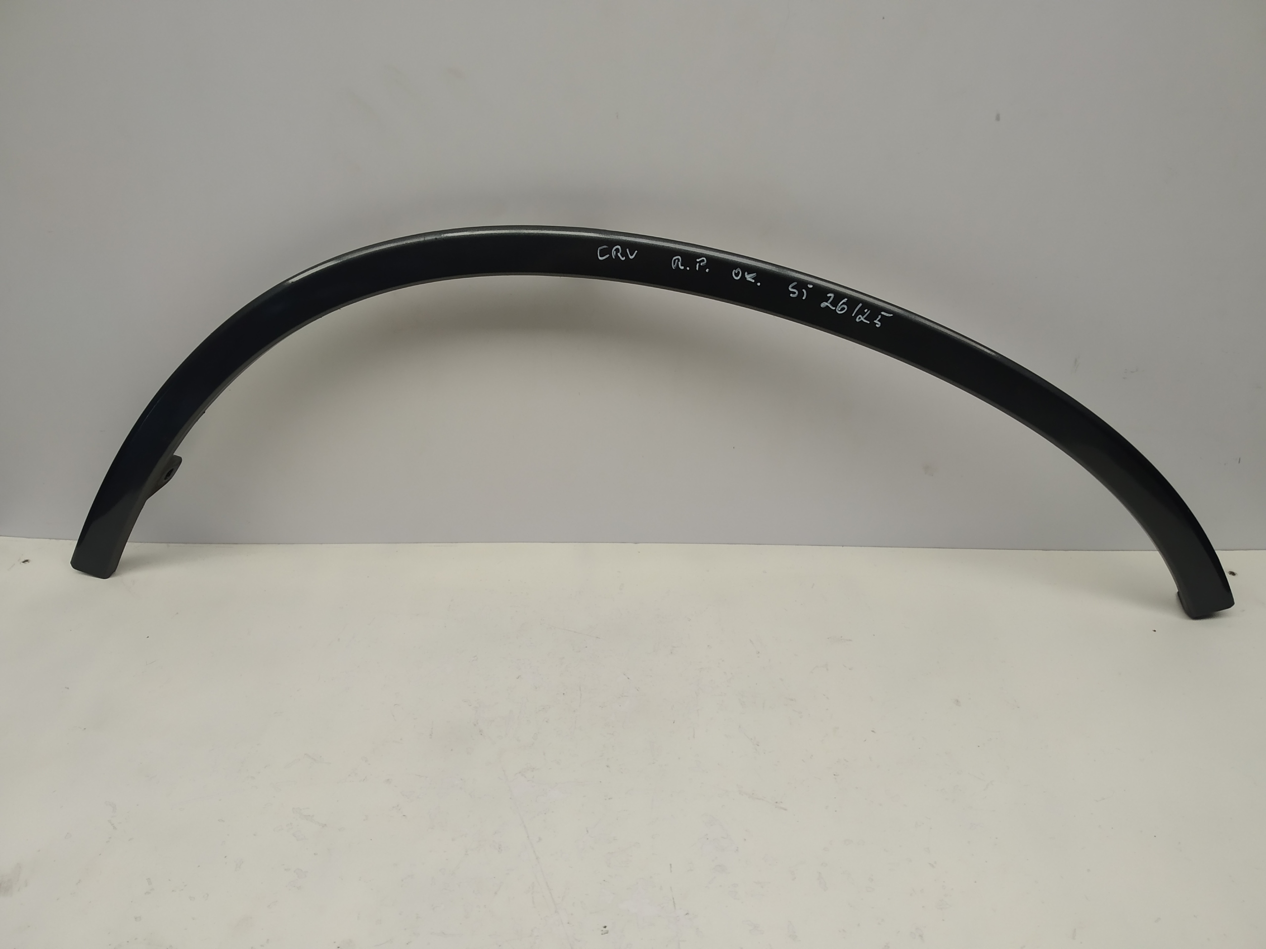 2006-2011r Honda Crv III moulding cap for fender front right original