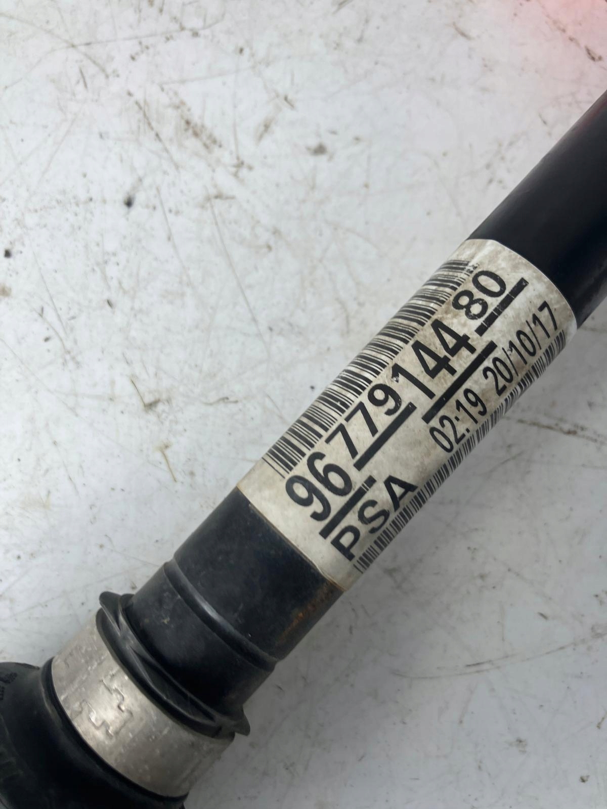semi-axis left PEUGEOT 308 T9 1.2 THP AUTOMAT 9677914480
