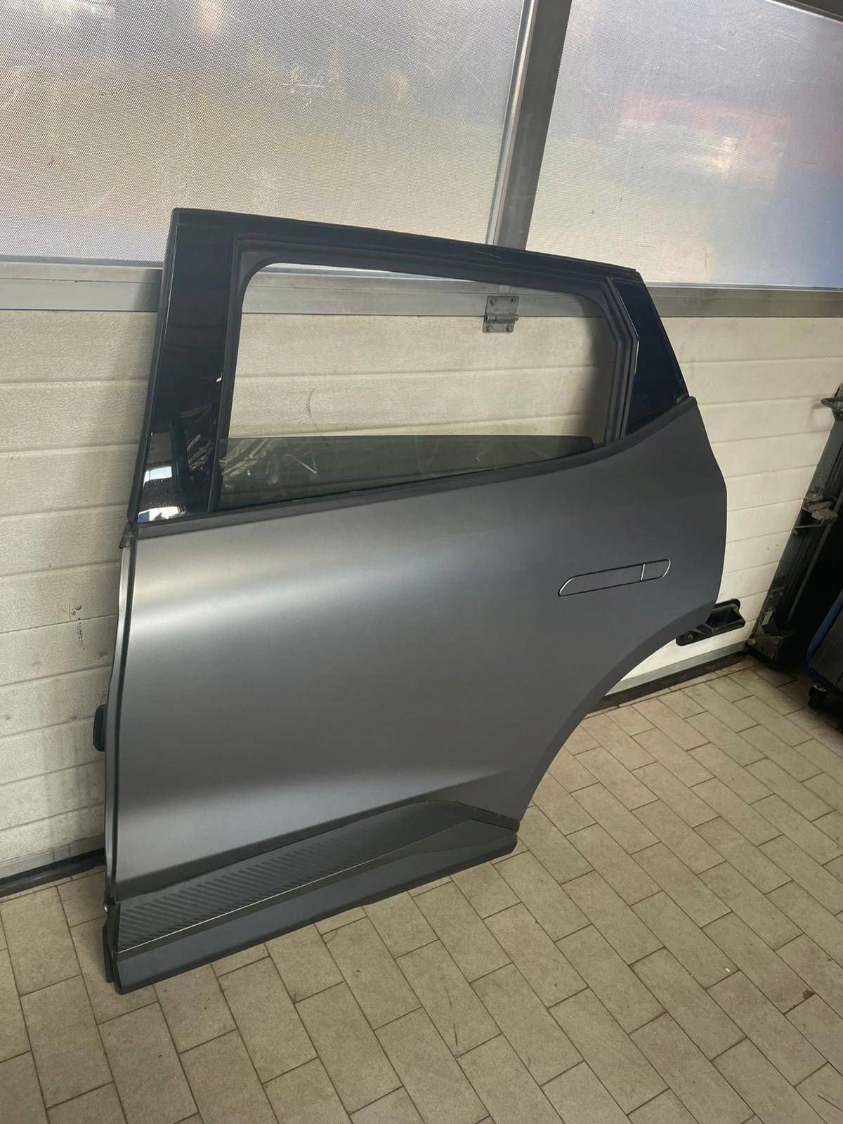 door rear. rear part side left Renault Scenic V E-Tech BIYVM