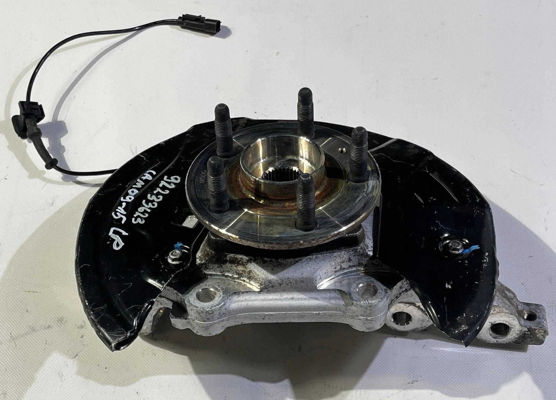 swing front left left front of the pivot Chevrolet Camaro 2009-2015