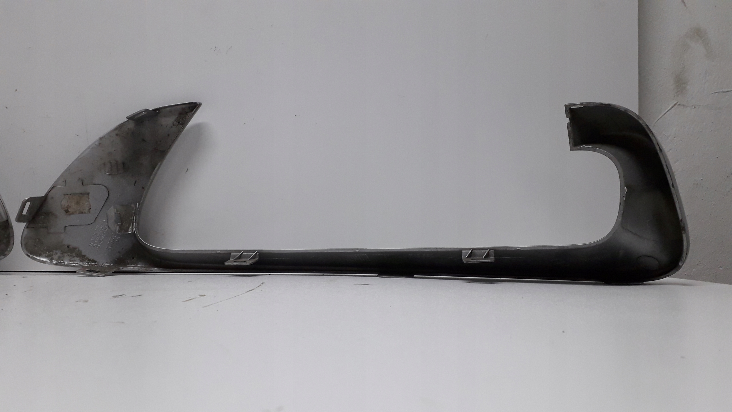 RENAULT SCENIC 3 III LIFT LISTWA ZDERZAKA SREBRNA Part number 620848619R