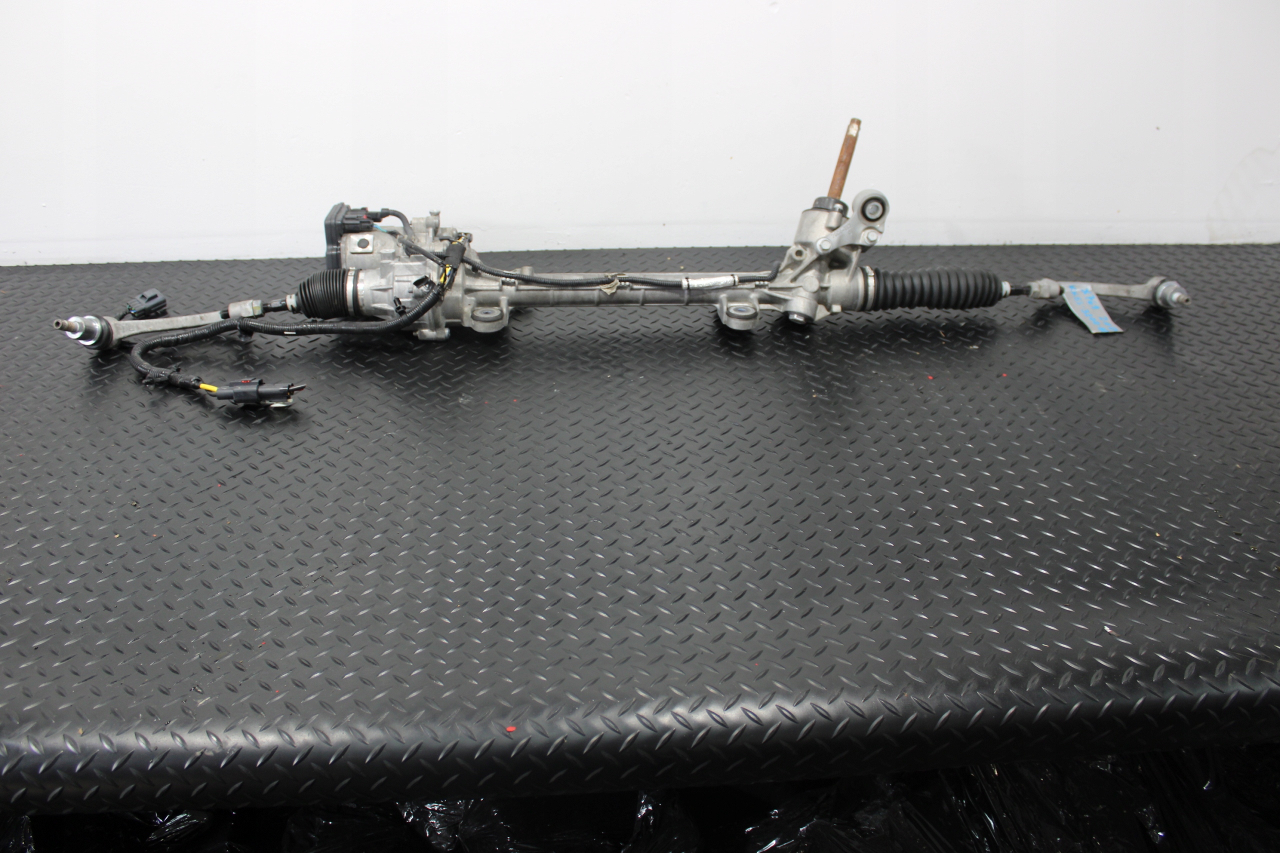 BOÎTER DIRECTION BOÎTER DIRECTION JAGUAR F-PACE X761 KK83-3200-AB
