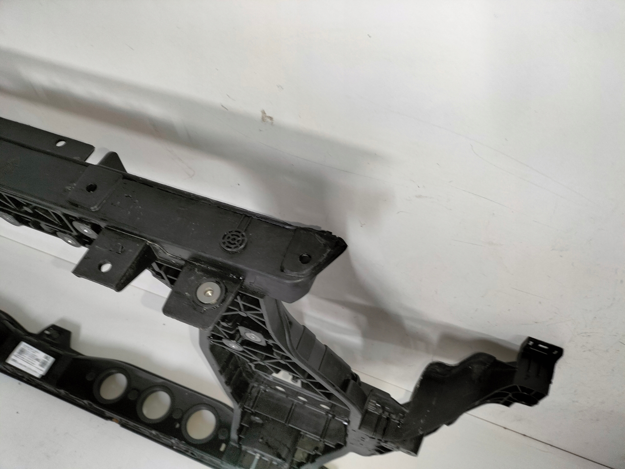 support panel for radiators pillar front KIA SPORTAGE 5 V 21