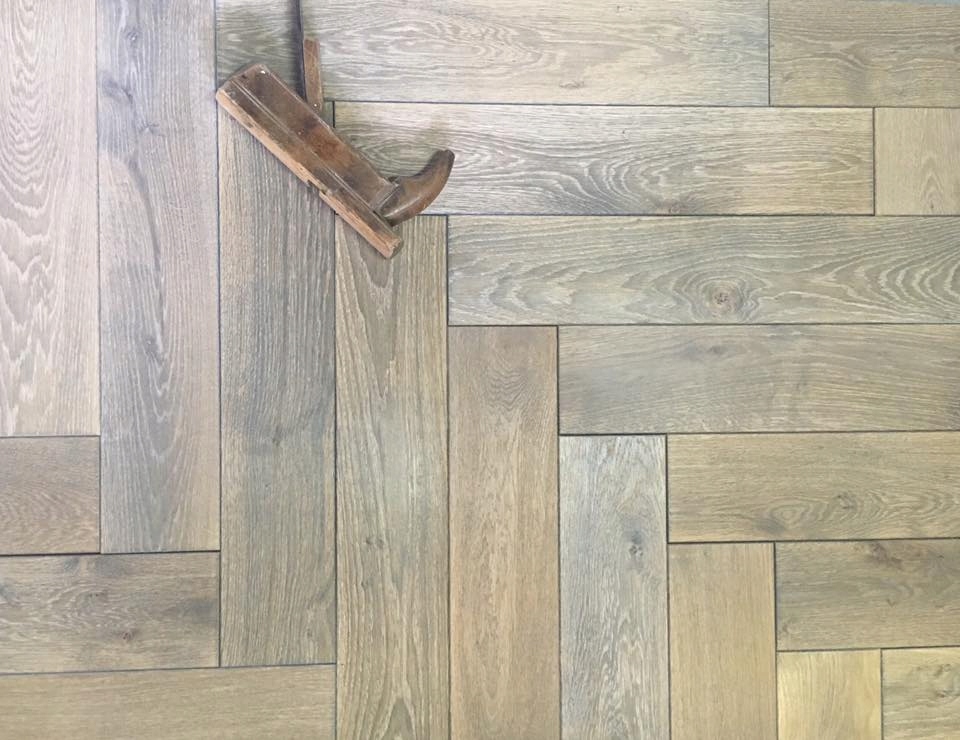 jodełka klasyczna, podłoga dębowa, parkiet dębowy Liczba m² w ofercie 1 m²