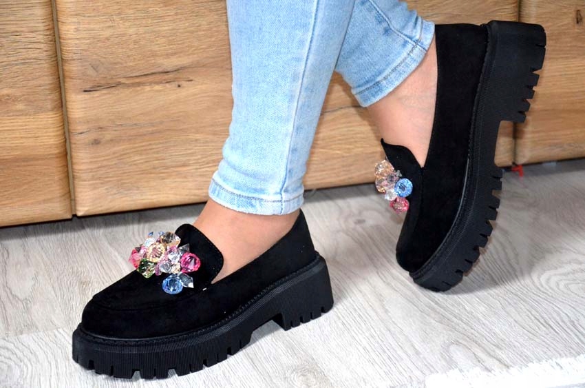 CUDNE DAMSKIE MOKASYNY Z KRYSZTAŁKAMI SKÓRA CASUAL BUTY ITALY STYL ORGINAL Marka inna