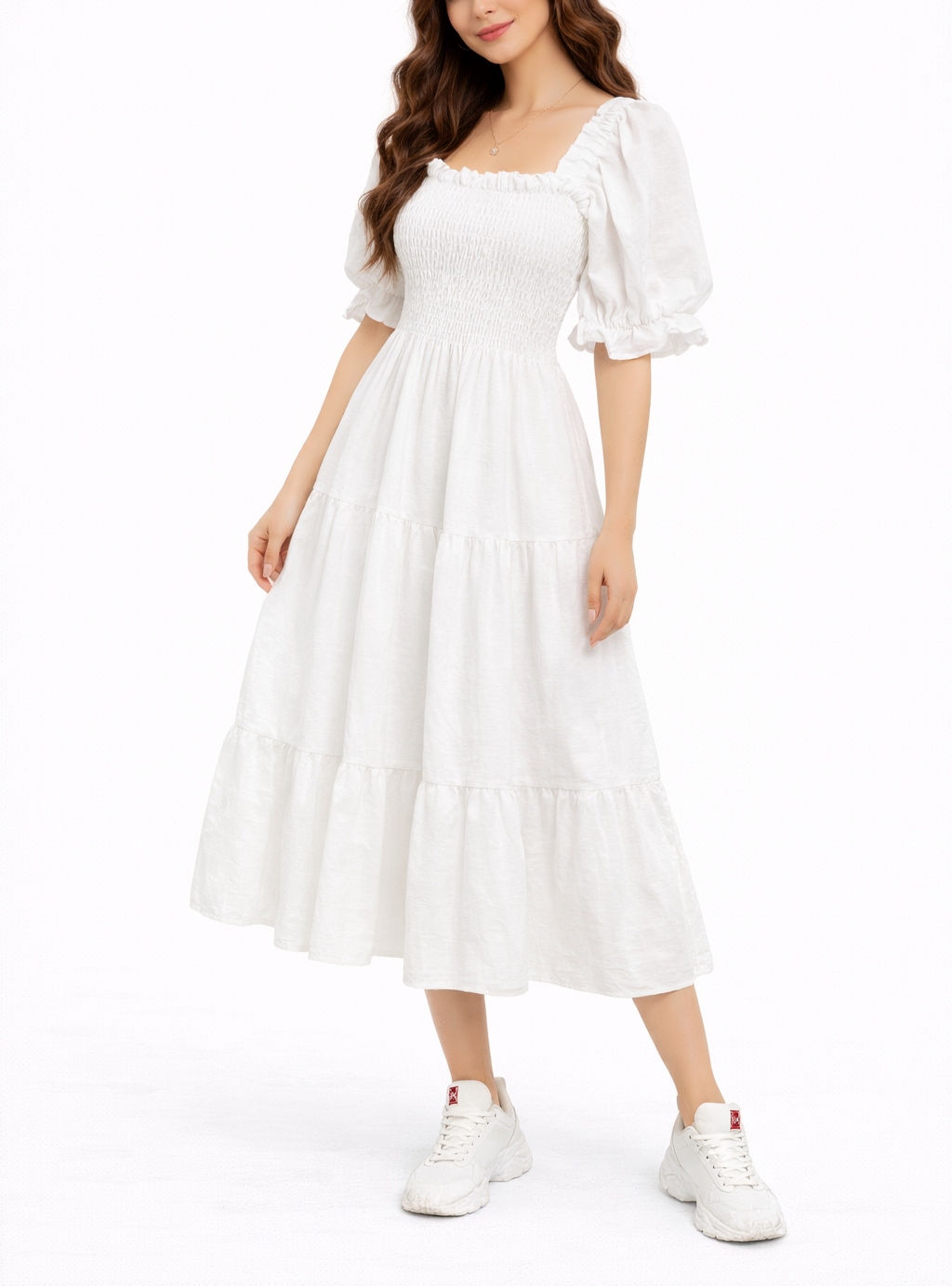 Włoska biała sukienka maxi wiskozowa baby doll marszczona na lato