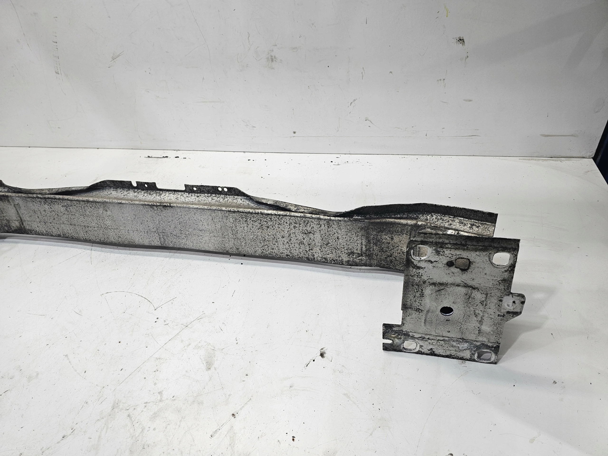 sider below bumper front AUDI A3 8V 8V0807109