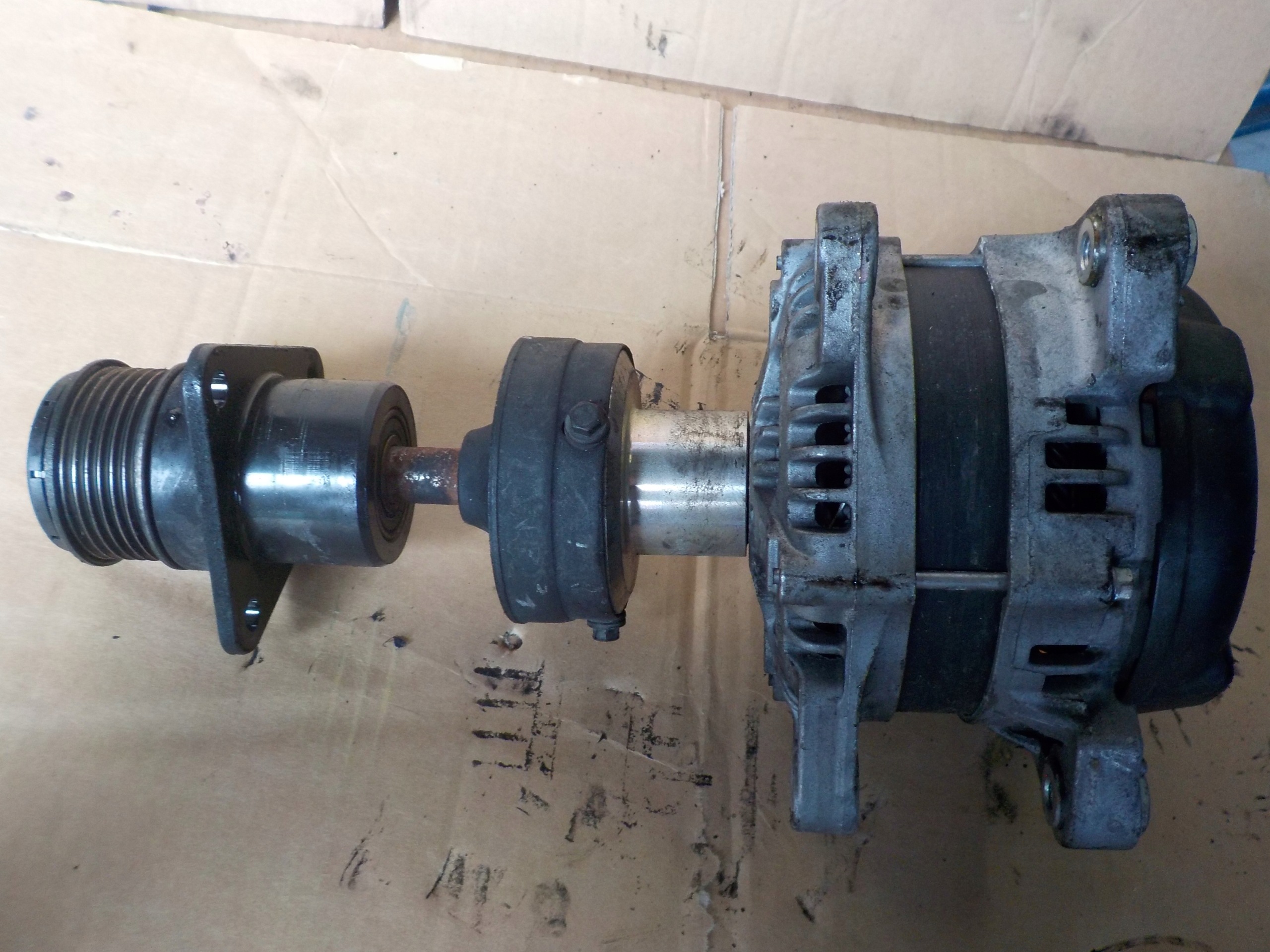 FORD C-MAX 1.8 TDCI ZAM ALTERNATOR 104210-2730