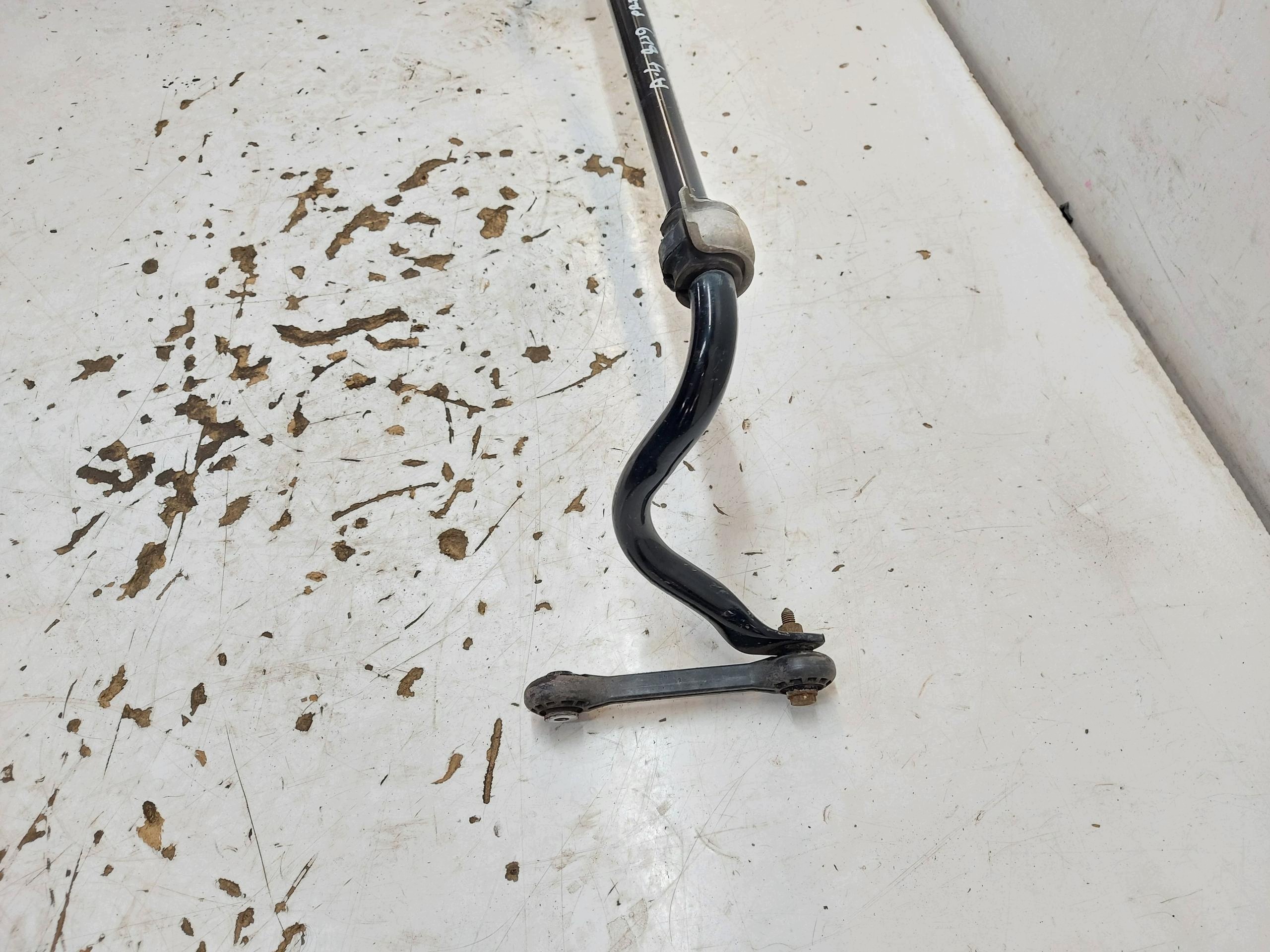 Audi A4 B9 8W LIFT Kombi 8W9 stabilizer rod 8W0411309A