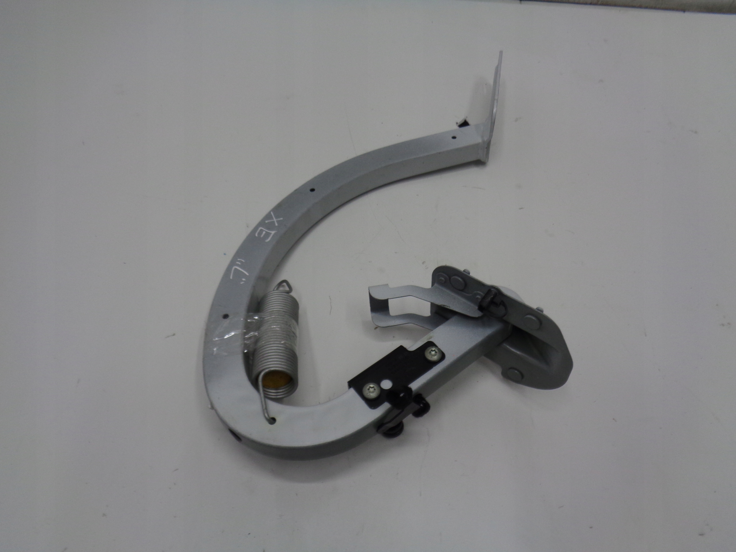 JAGUAR XE X760 hinge bonnet rear part left 16r