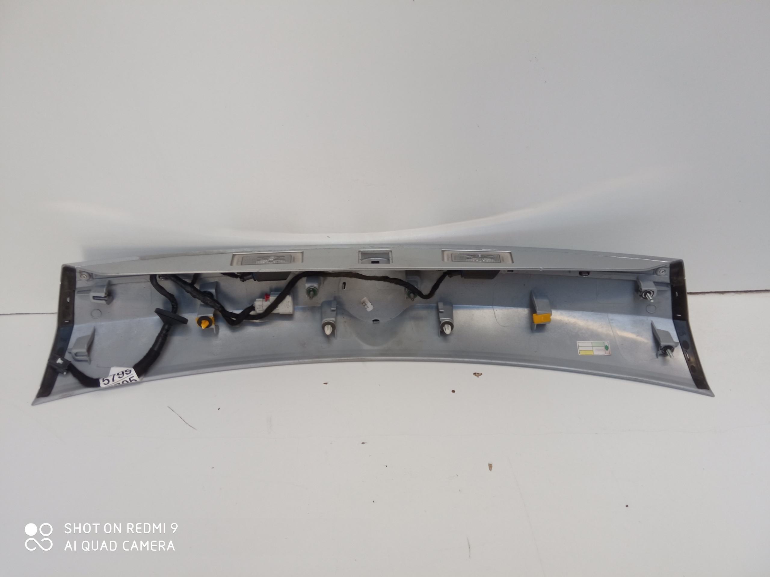 OPEL MOKKA cap moulding KAMERA bonnet rear part