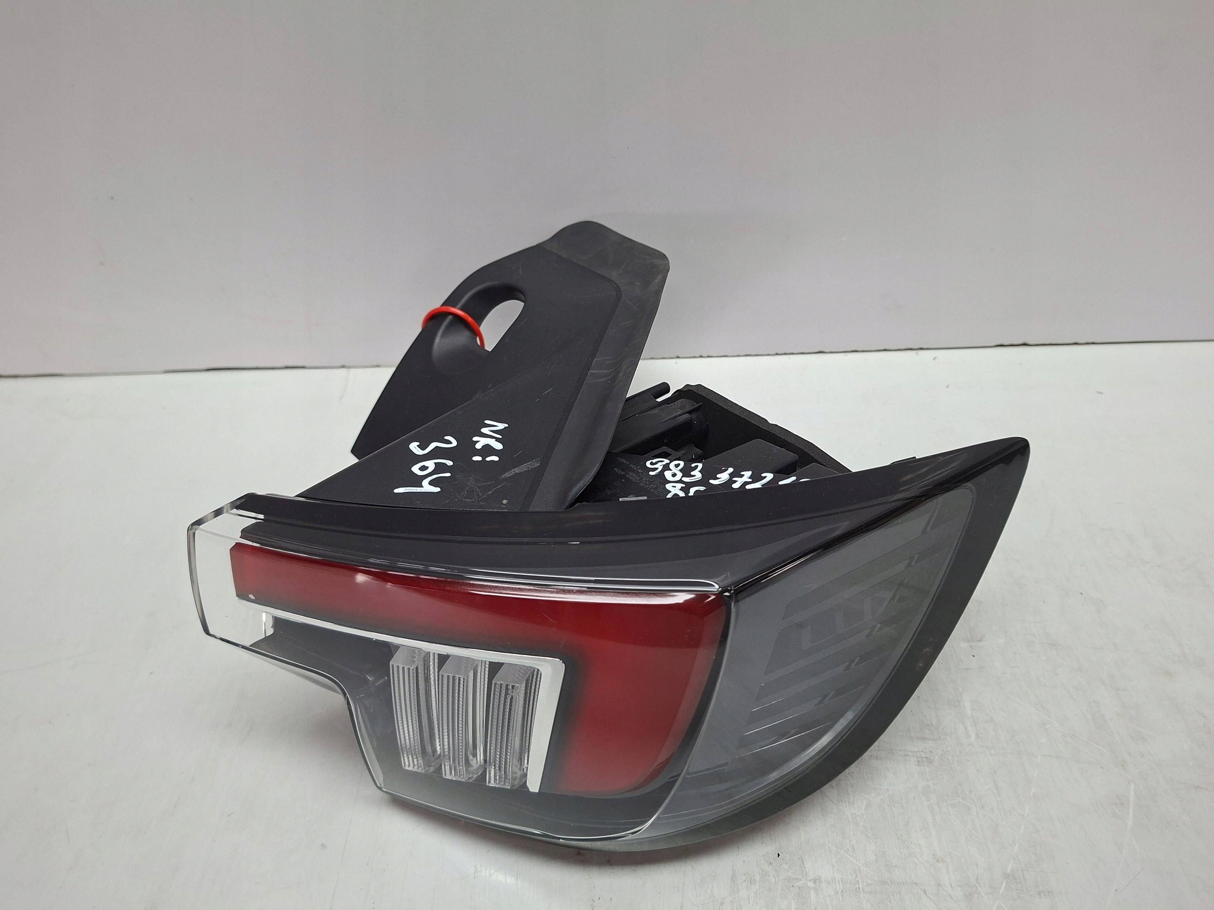 light rear right 9833721980 OPEL MOKKA B 2022