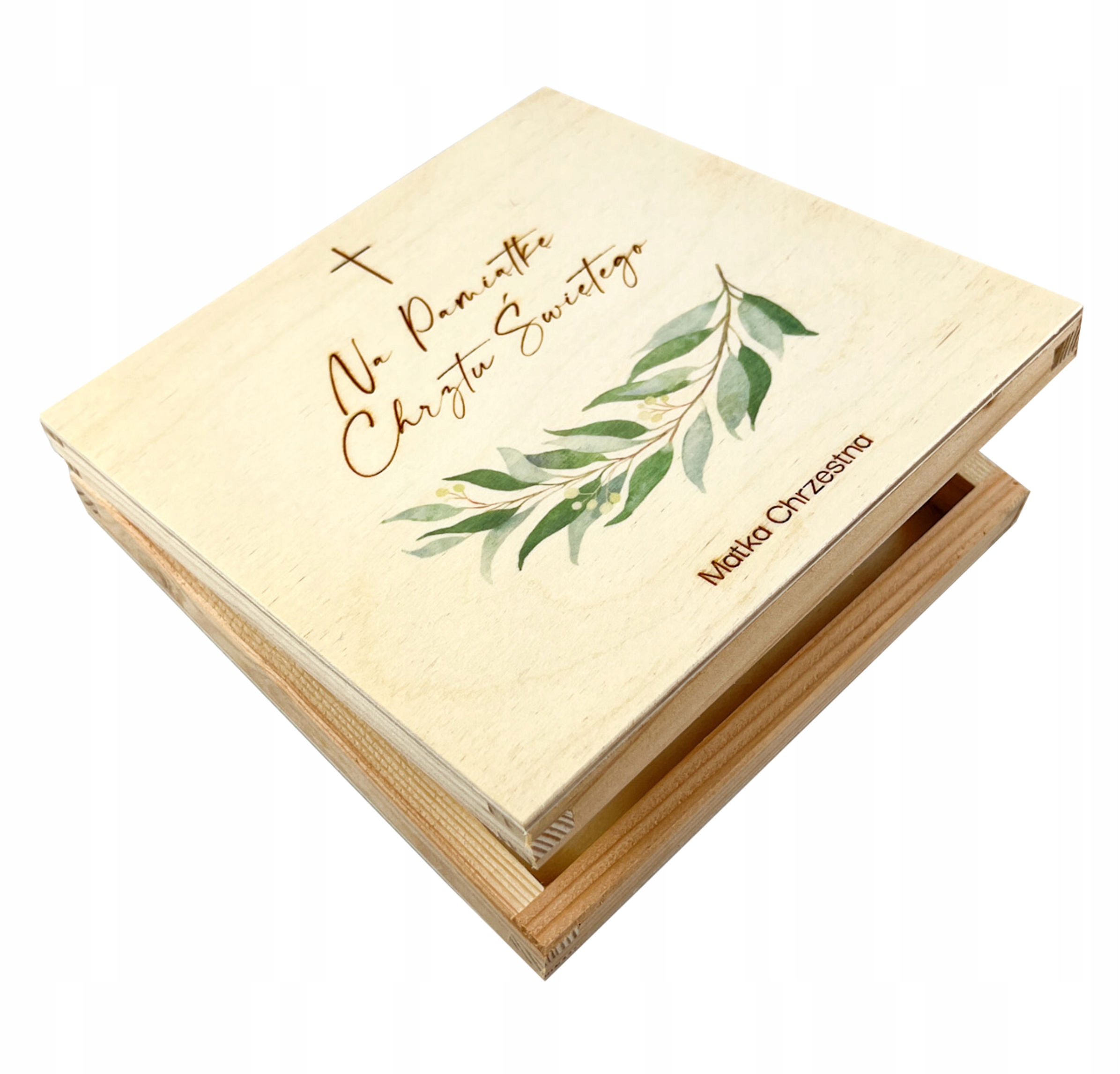 

Drewniane Pudełko Na Chrzest Akcesoria