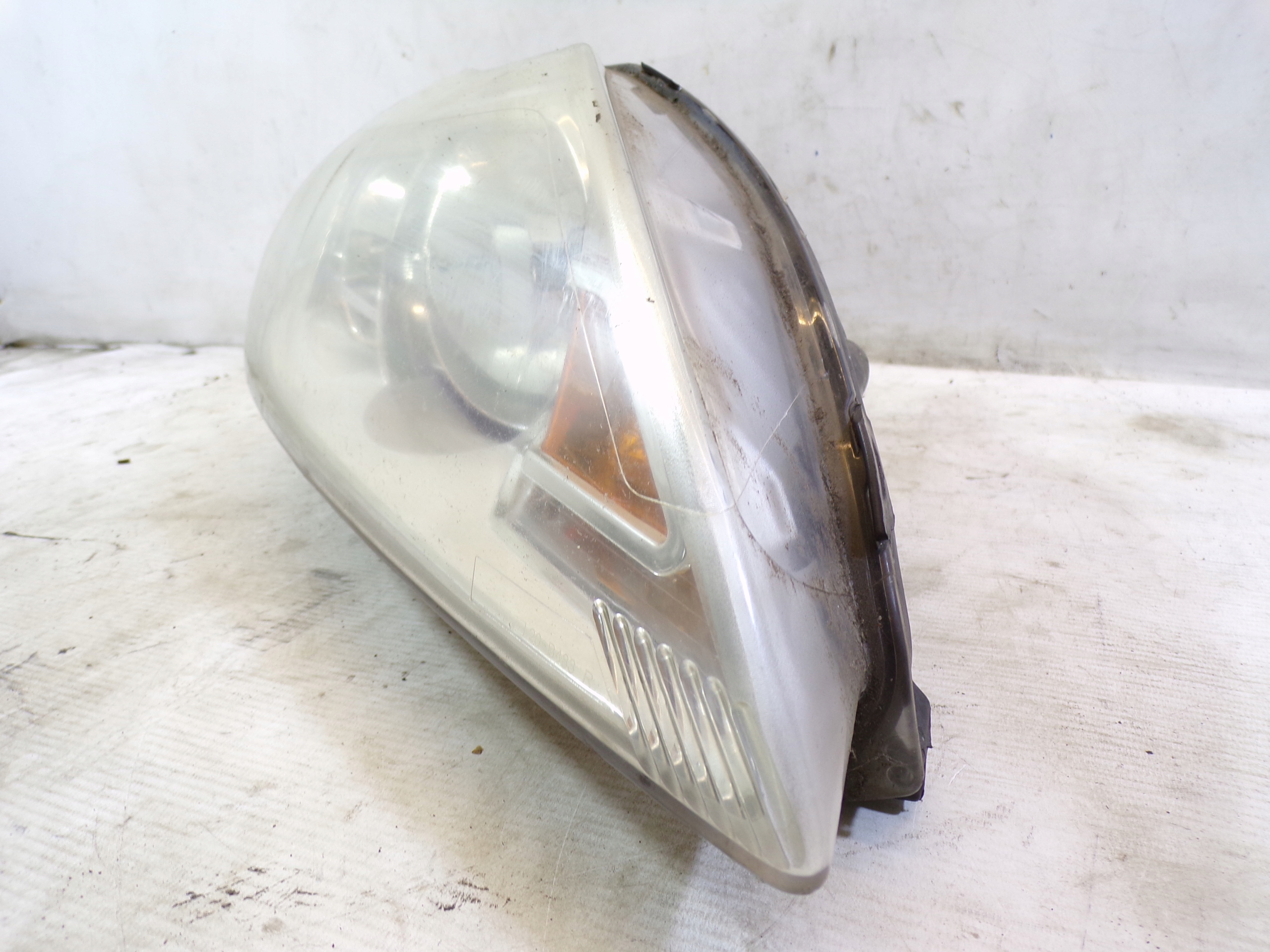 light front front right FORD FOCUS 2 II LIFT (4)