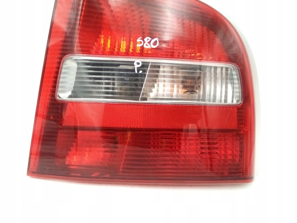 Volvo S80 and 1 light right rear part rear 9154479