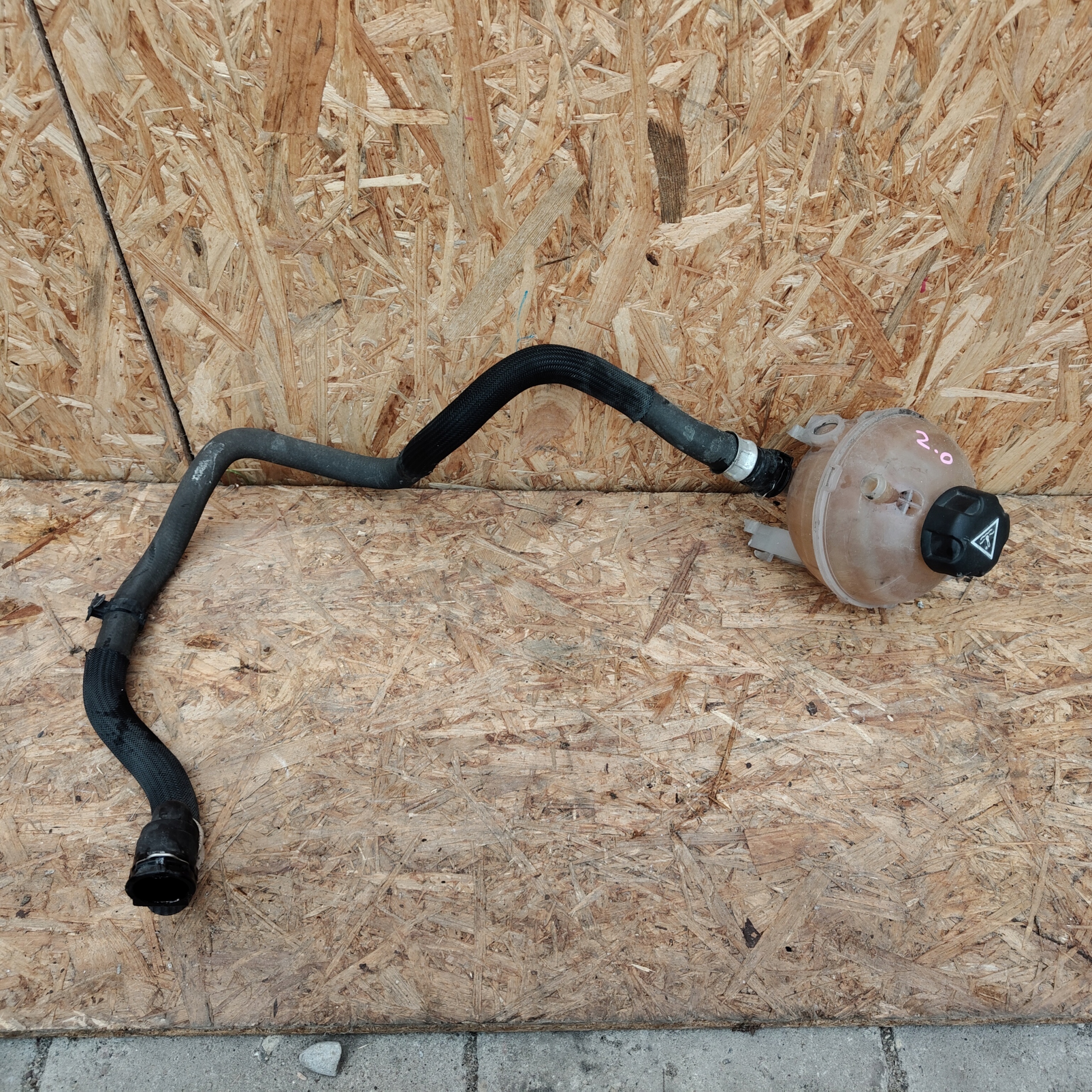 water tank CITROEN C4 PICASSO II 2.0 plus hose