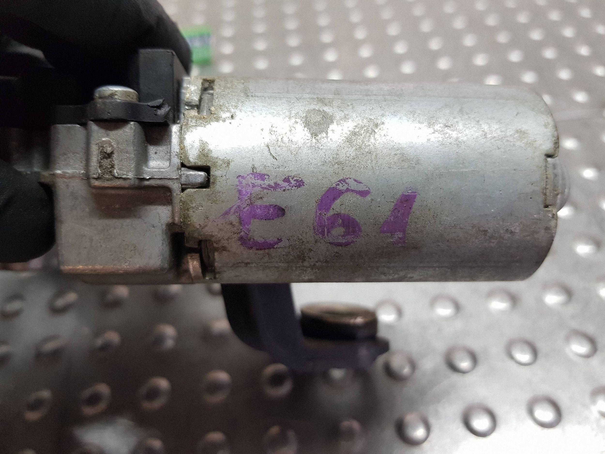Mécanisme Moteur Essuie glaces Vitres Arrière 7061367 BMW 5 E61