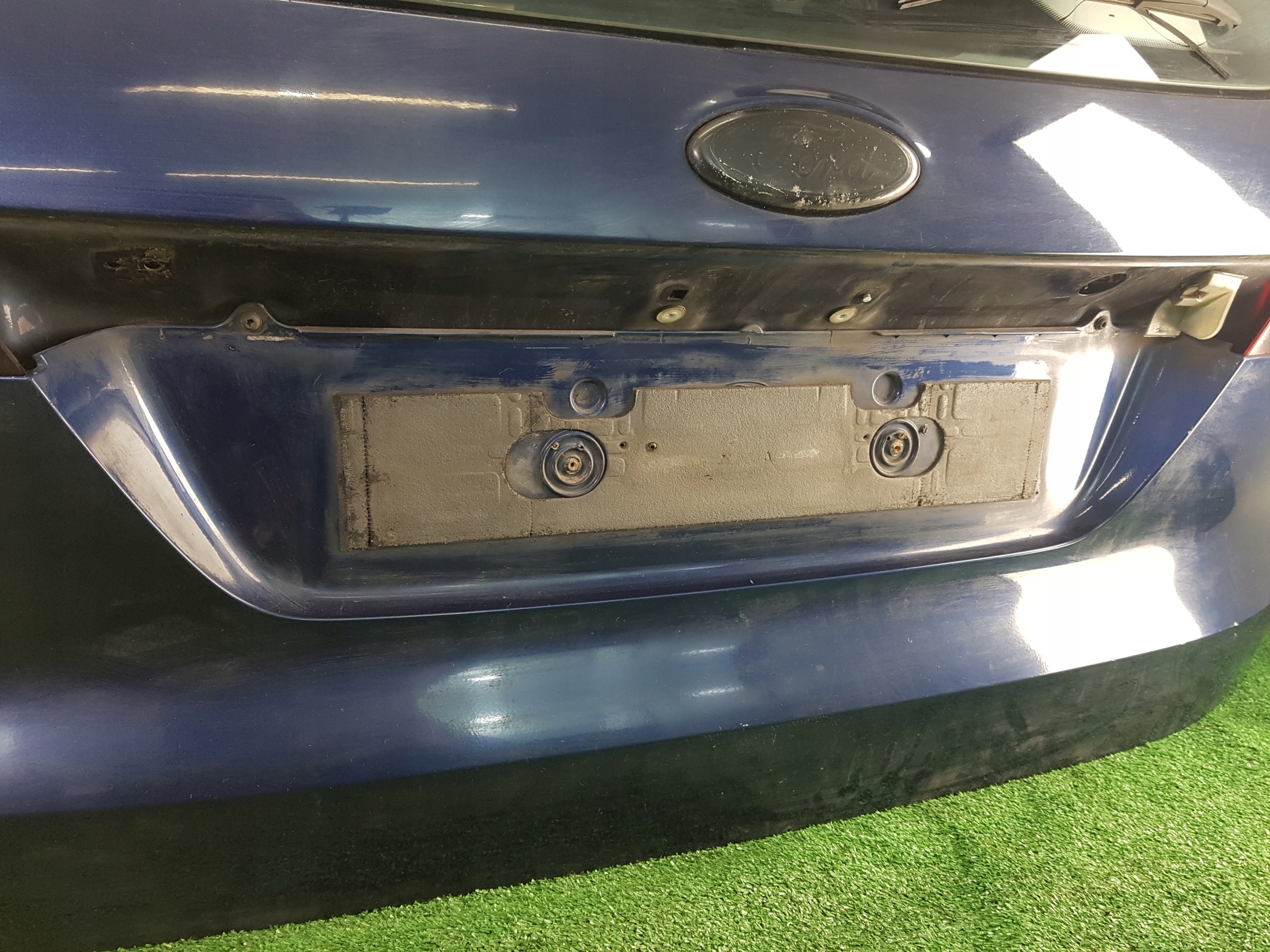 boot doors rear part FORD MONDEO MK 4 KOMBI KOD LAKIERU E6 2007