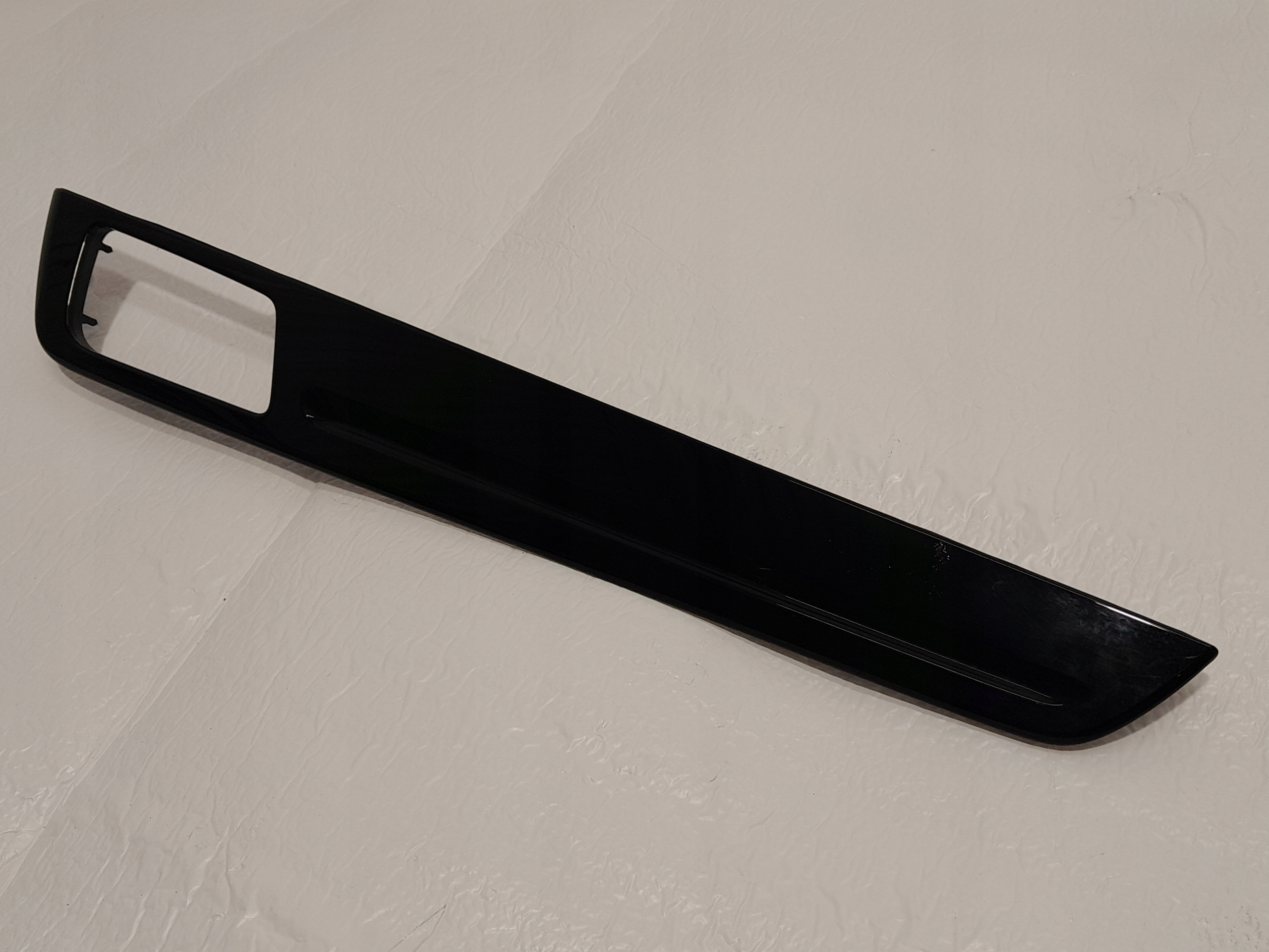PORSCHE CAYENNE 9Y moulding DEKOR door right 9Y0867102