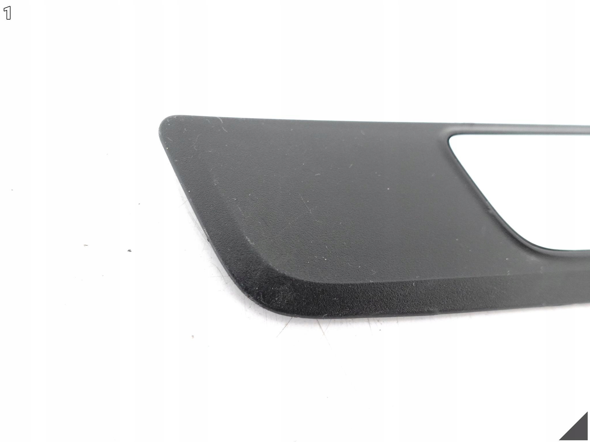 AUDI E-TRON 4KE 18- moulding threshold cap PODSWIETLAJACA right rear part