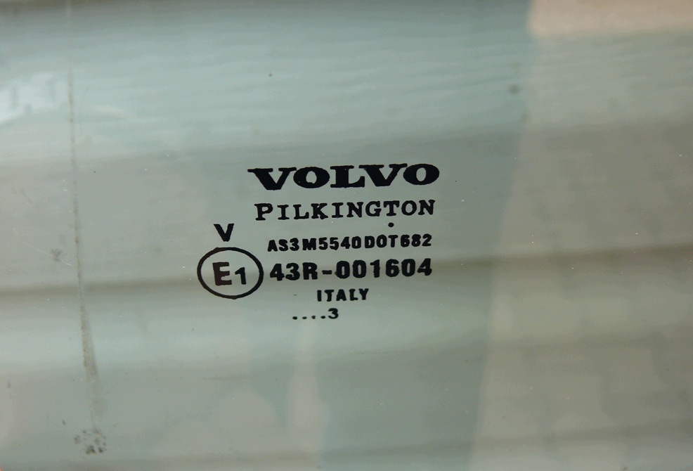 Vitre Latérale/côté Portière Gauche Arrière VOLVO XC90 et 1 02-06 2003r.