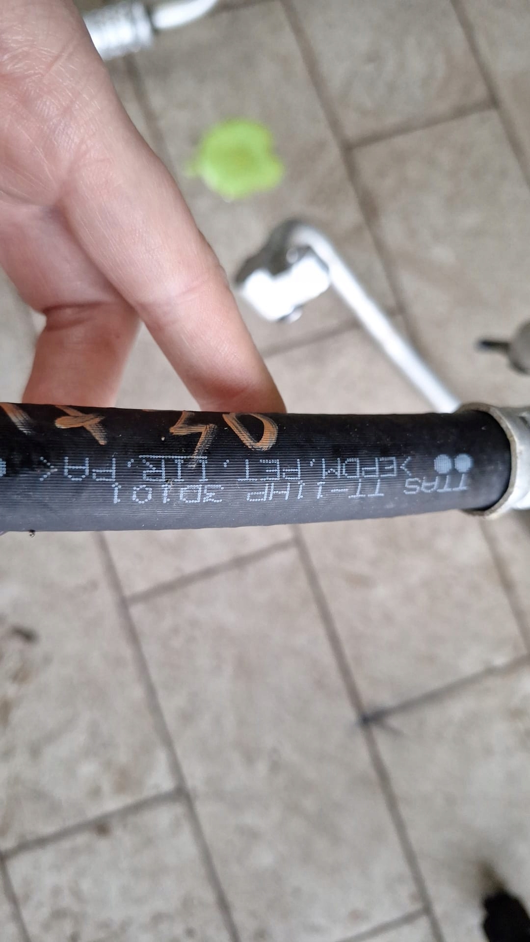 trubka hadice ELEMENT klimatizaci MAZDA MX30 MX-30 ELEKTRYK