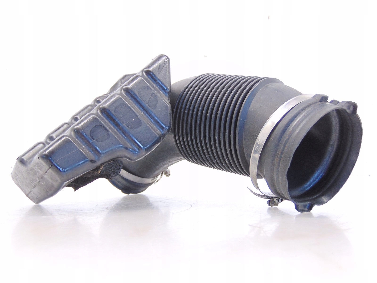 hose pipe air AUDI A4 B8 A5 06E129629G