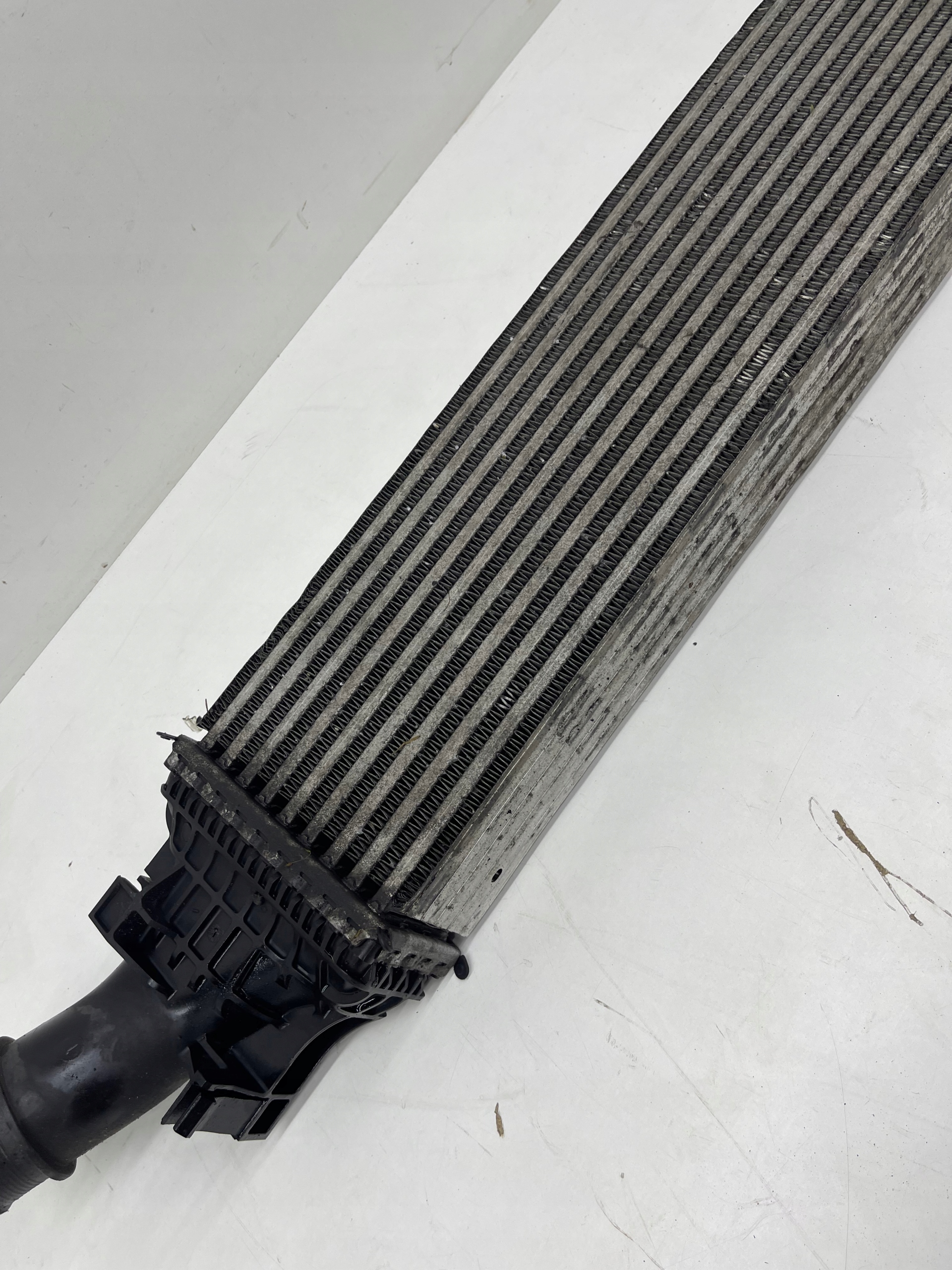 AUDI A4 A5 A7 A6 C7 2.0 TDI Kühler luft INTERCOOLER CALY Original!