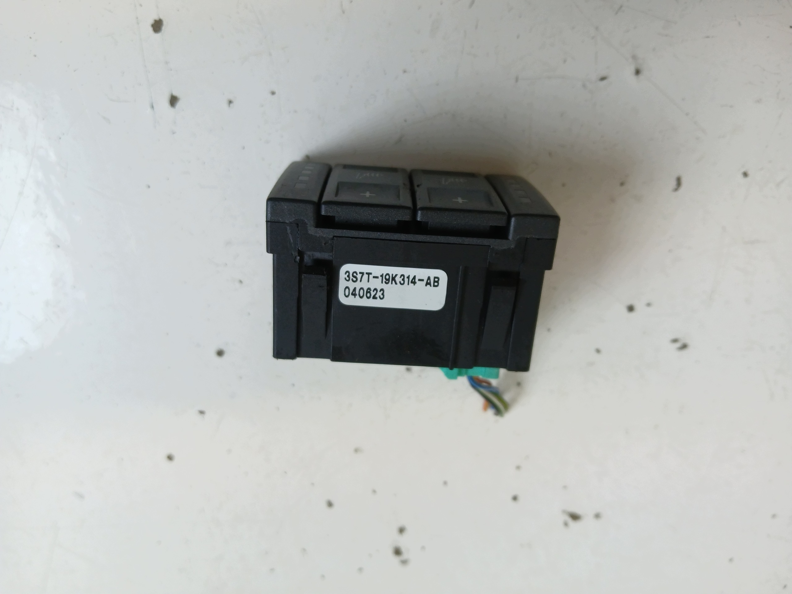 FORD MONDEO MK3 switch PANEL GRZANYCH seats 3S7T19K314AB