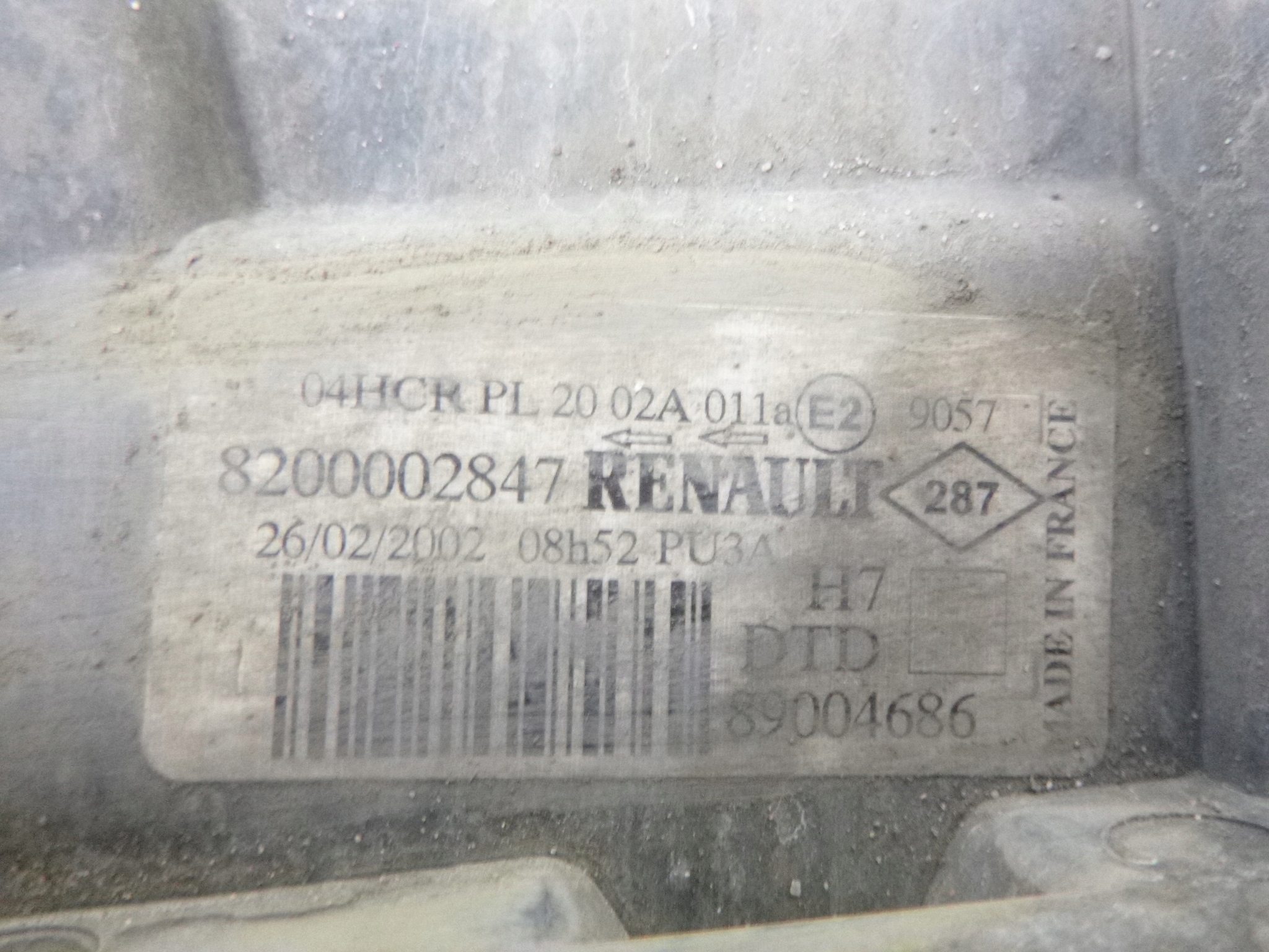 light front Renault Laguna II 2002r. 8200002847