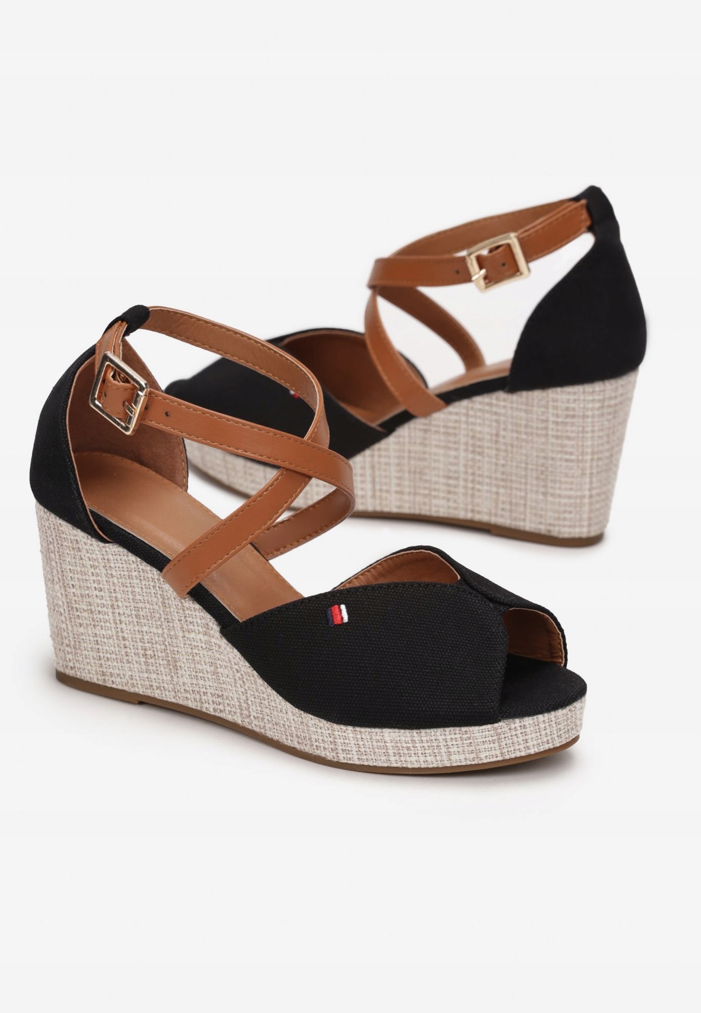 

Born2Be Czarne Sandały damskie 38 Casual