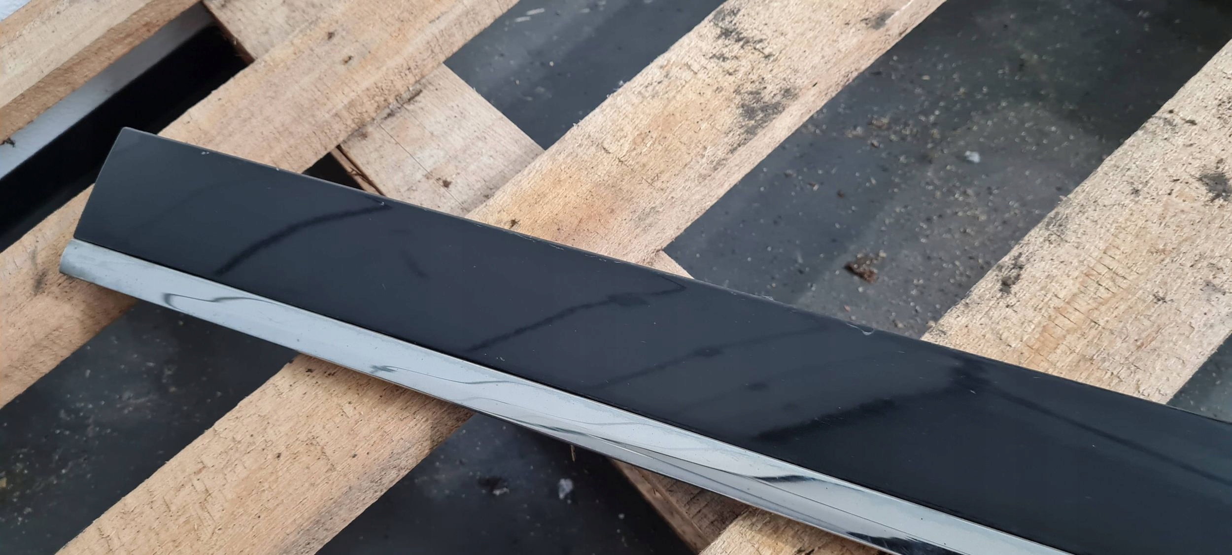 A6 C6 LIFT moulding door left left front CHROM LZ9Y 4F0853959J