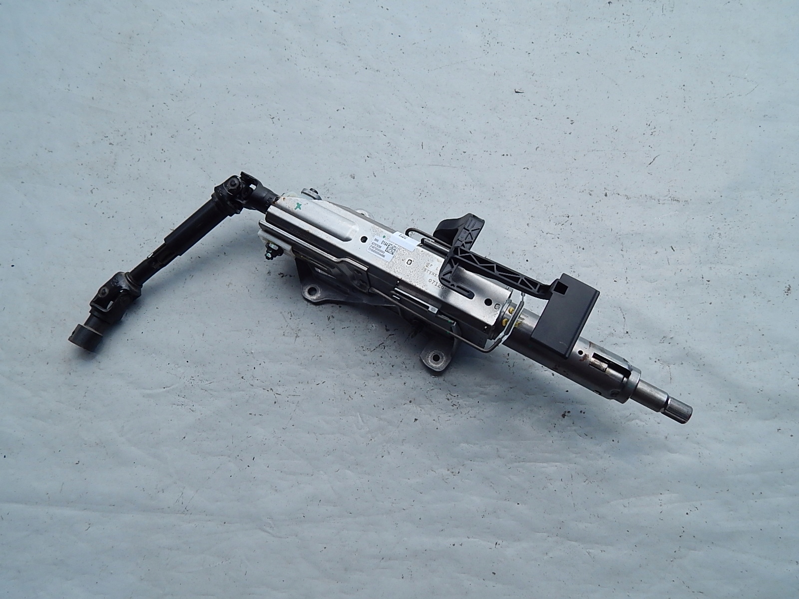 39060144 - OPEL ASTRA K РУЛЬОВА КОЛОНКА