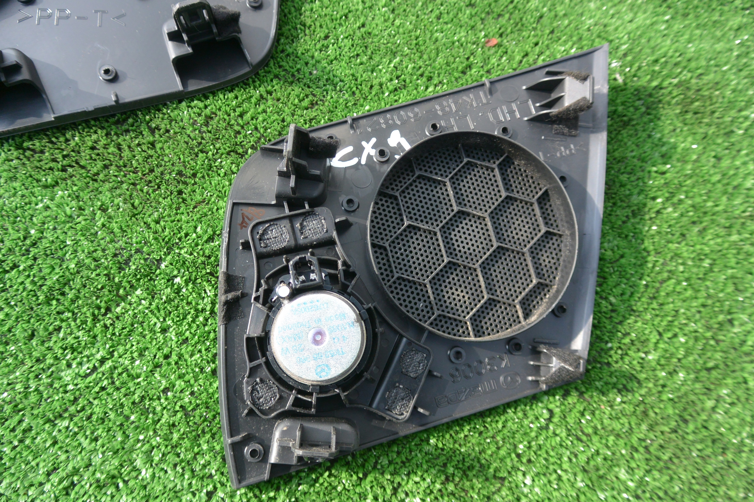 rács DESKI GLOSNIKA KPL MAZDA CX9 EU
