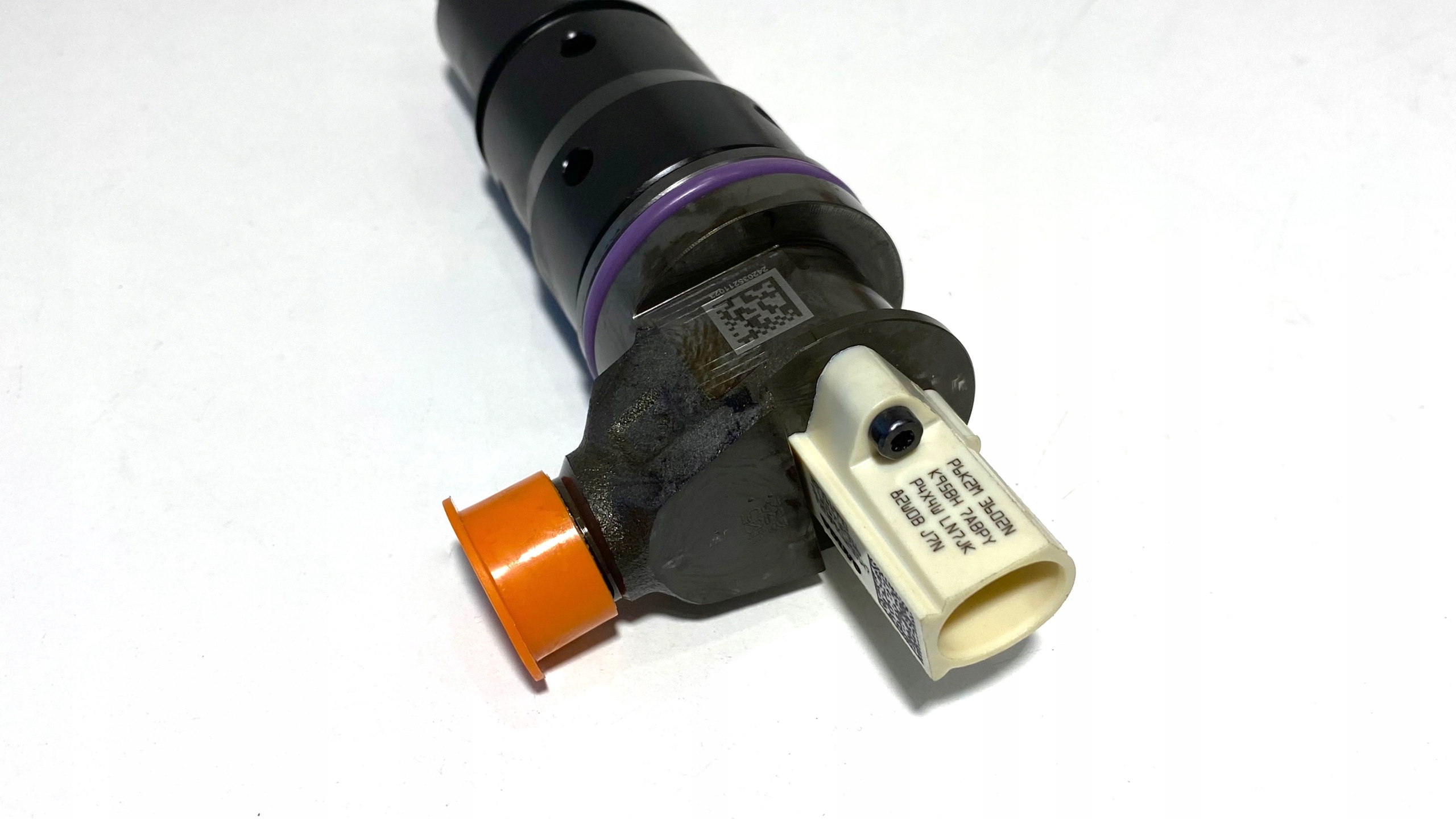 WTRYSKIWACZ VOLVO FH FM FMX III 85020357 22311990 Typ samochodu Samochody ciężarowe