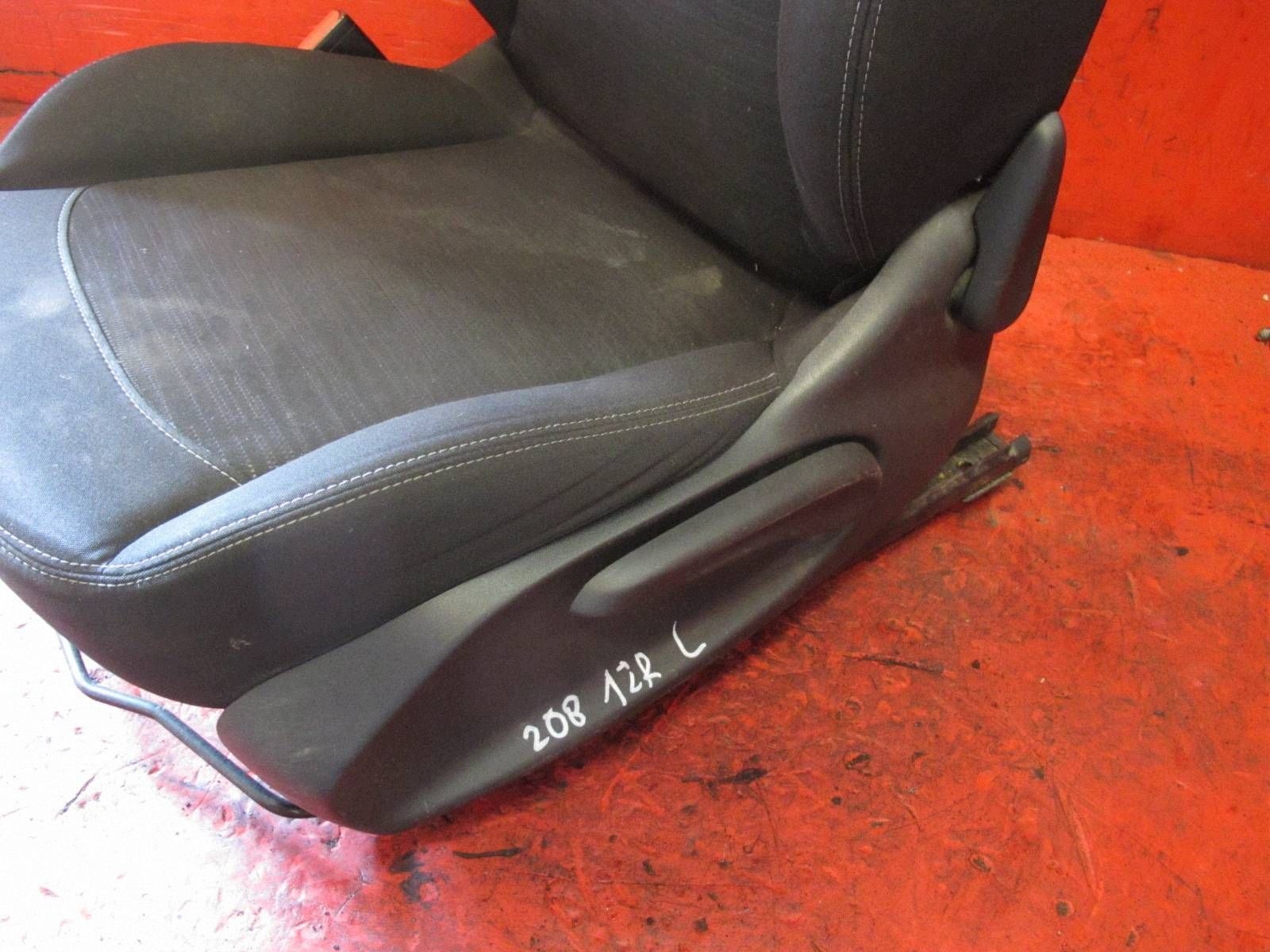 PEUGEOT 208 and 1 HB 5D 2012- seat driver´s left front front airbag
