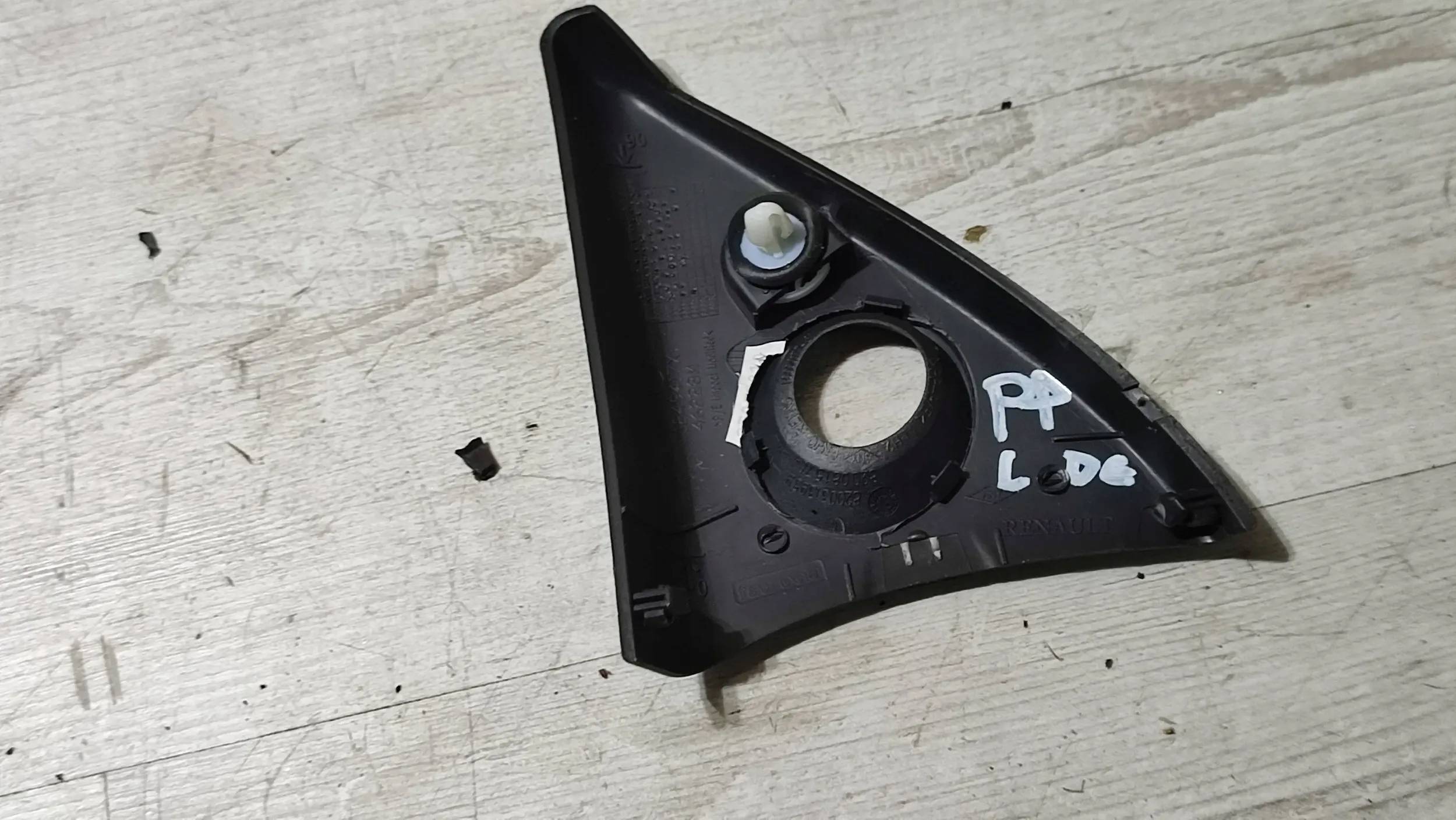 Dacia Logan II 2019r front side right spoiler mirrors