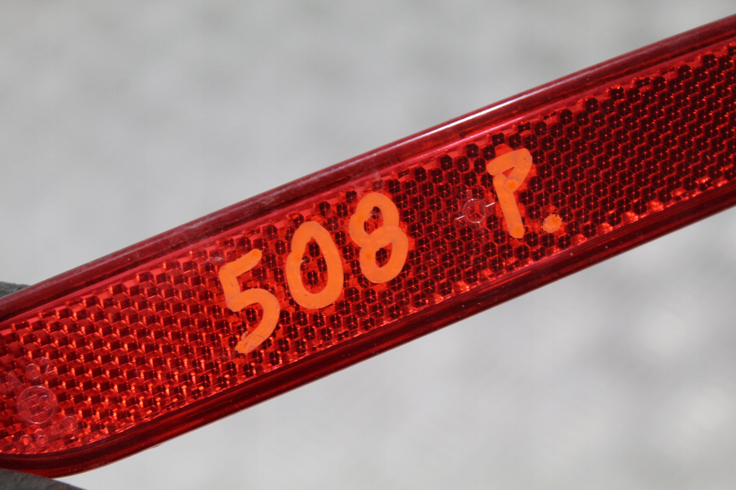 light SWIATELKO ODBLASKOWE right PEUGEOT 508 1 and