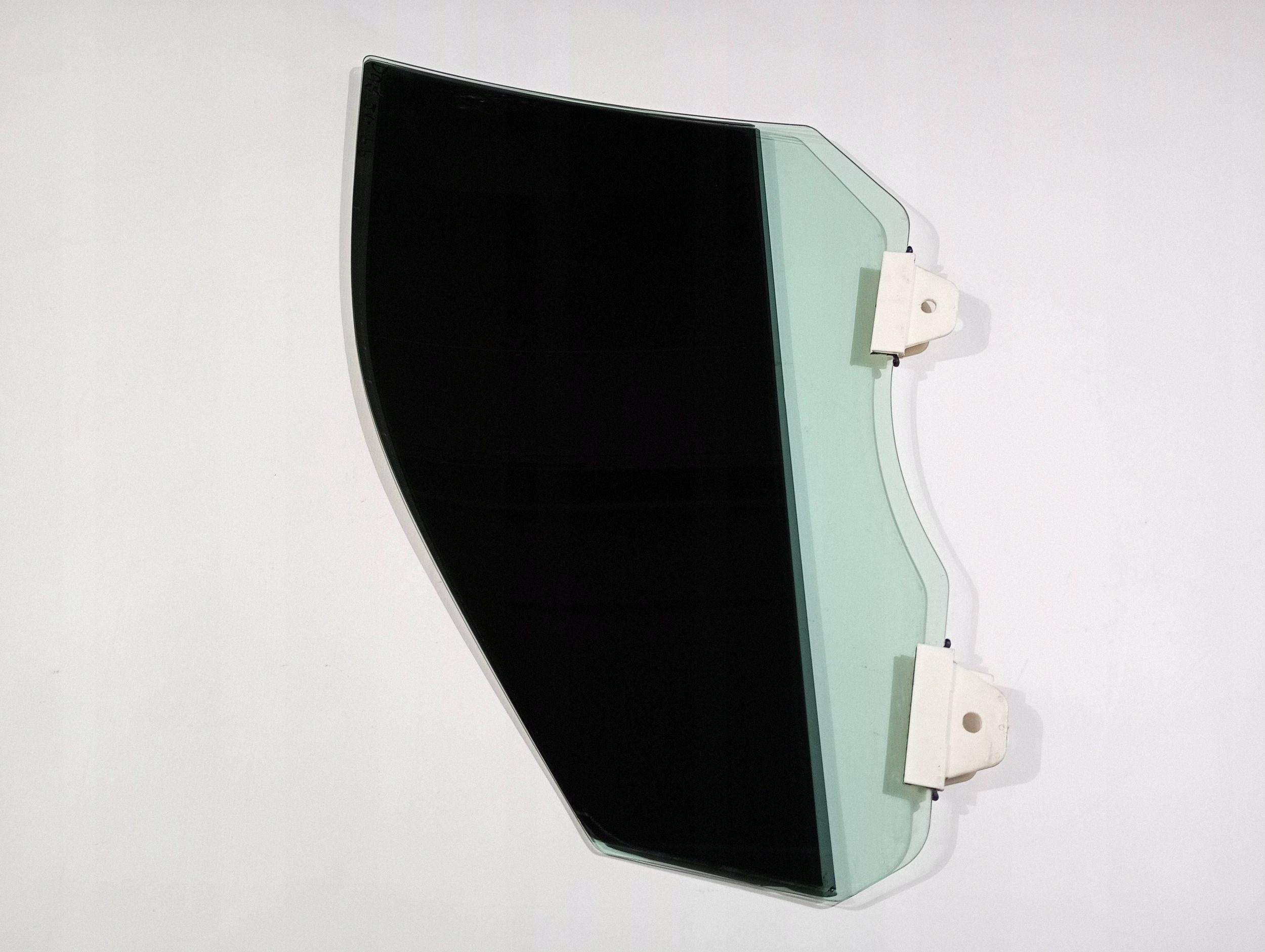 window door right front front right of the passenger Dodge Durango 2016-2021