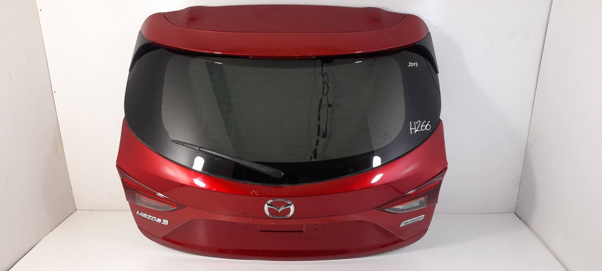 Mazda 3 BM 2013-2019r trunk door boot kamera (H266)