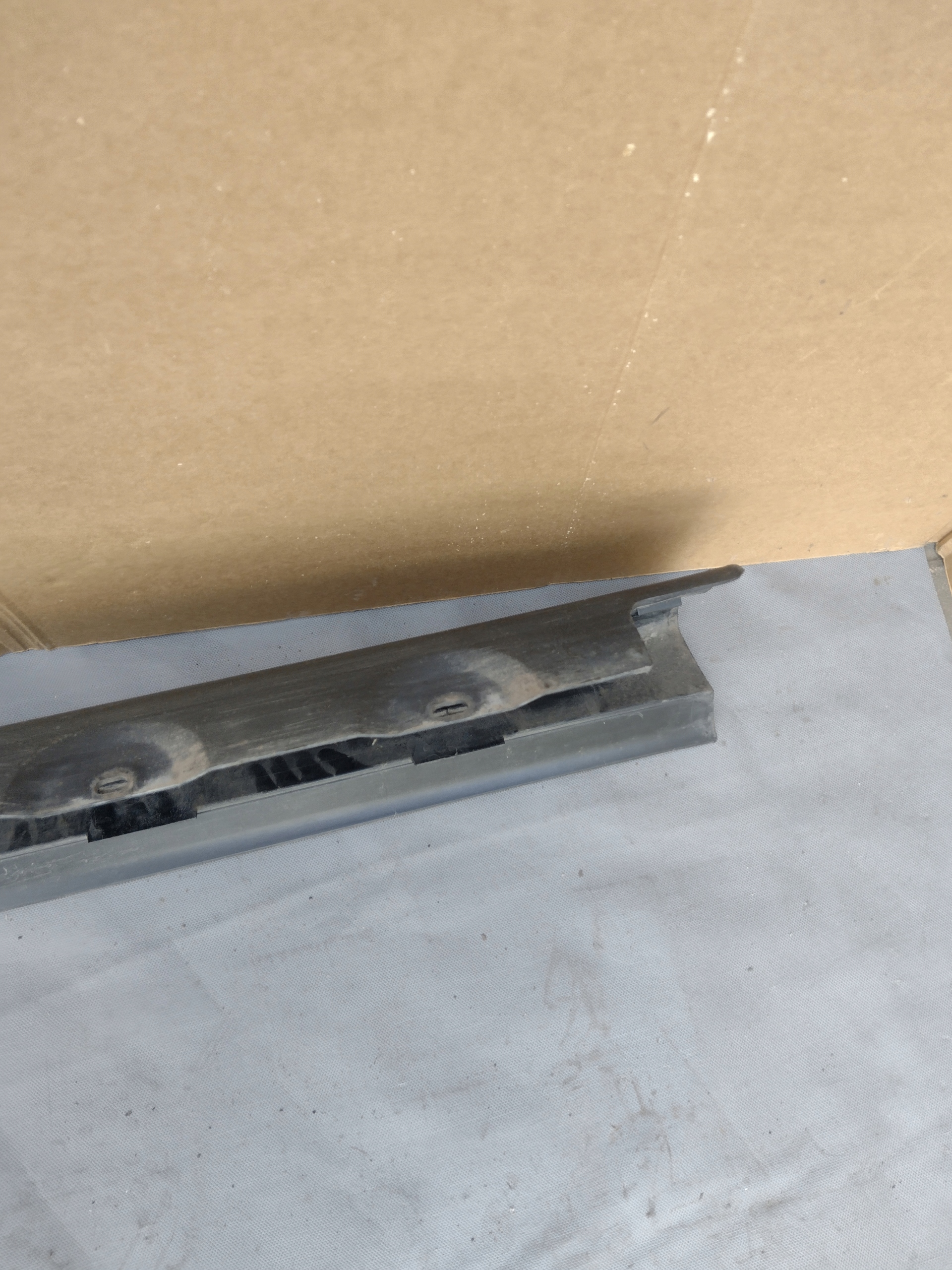 moulding threshold left BMW X5 E53 OE 8408705