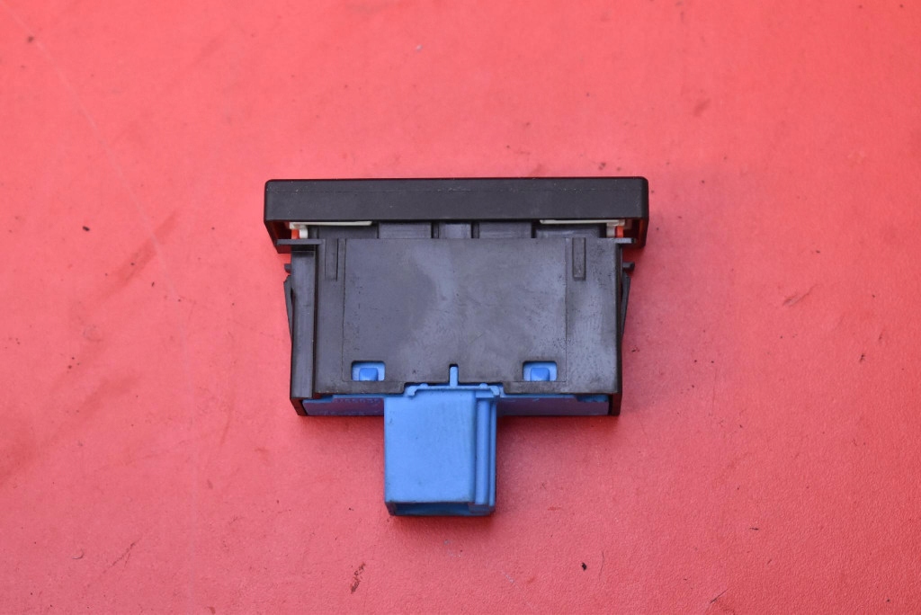 interruttore luci Luci di emergenza 7C0953509A VW CRAFTER e-CRAFTER 2 II 18-24