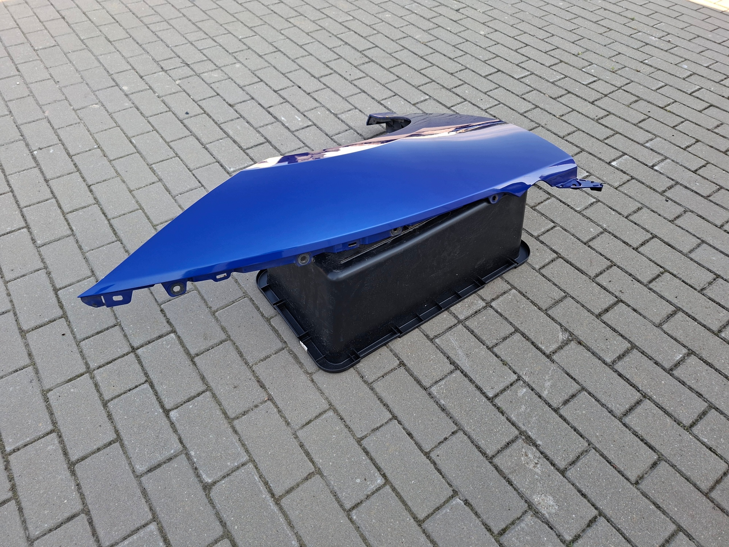 fender front front right JAGUAR and-PACE X590 JHK