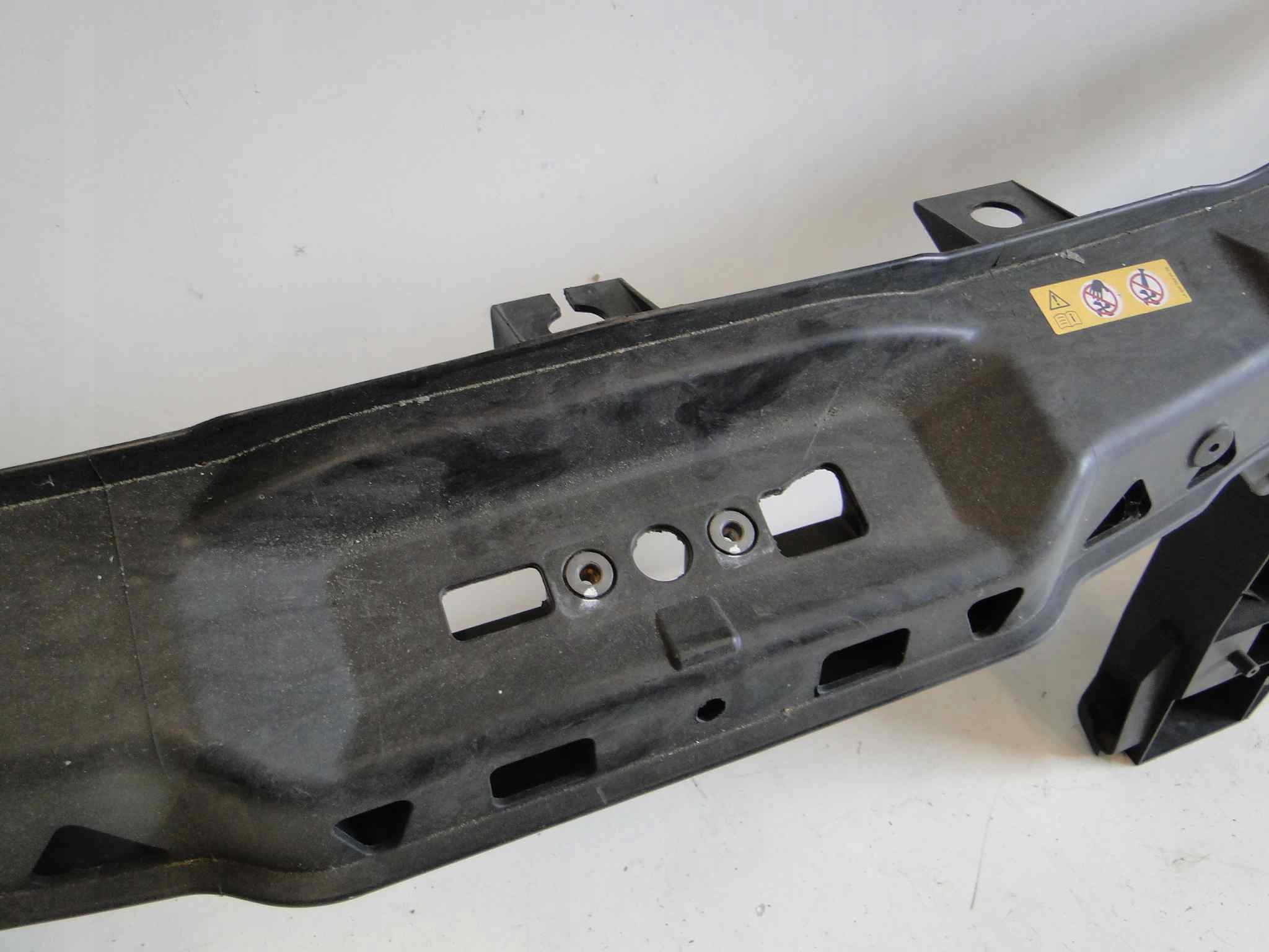 MERCEDES SPRINTER W906 906 PAS PRZEDNI WZMOCNIENIE Wersja Europejska