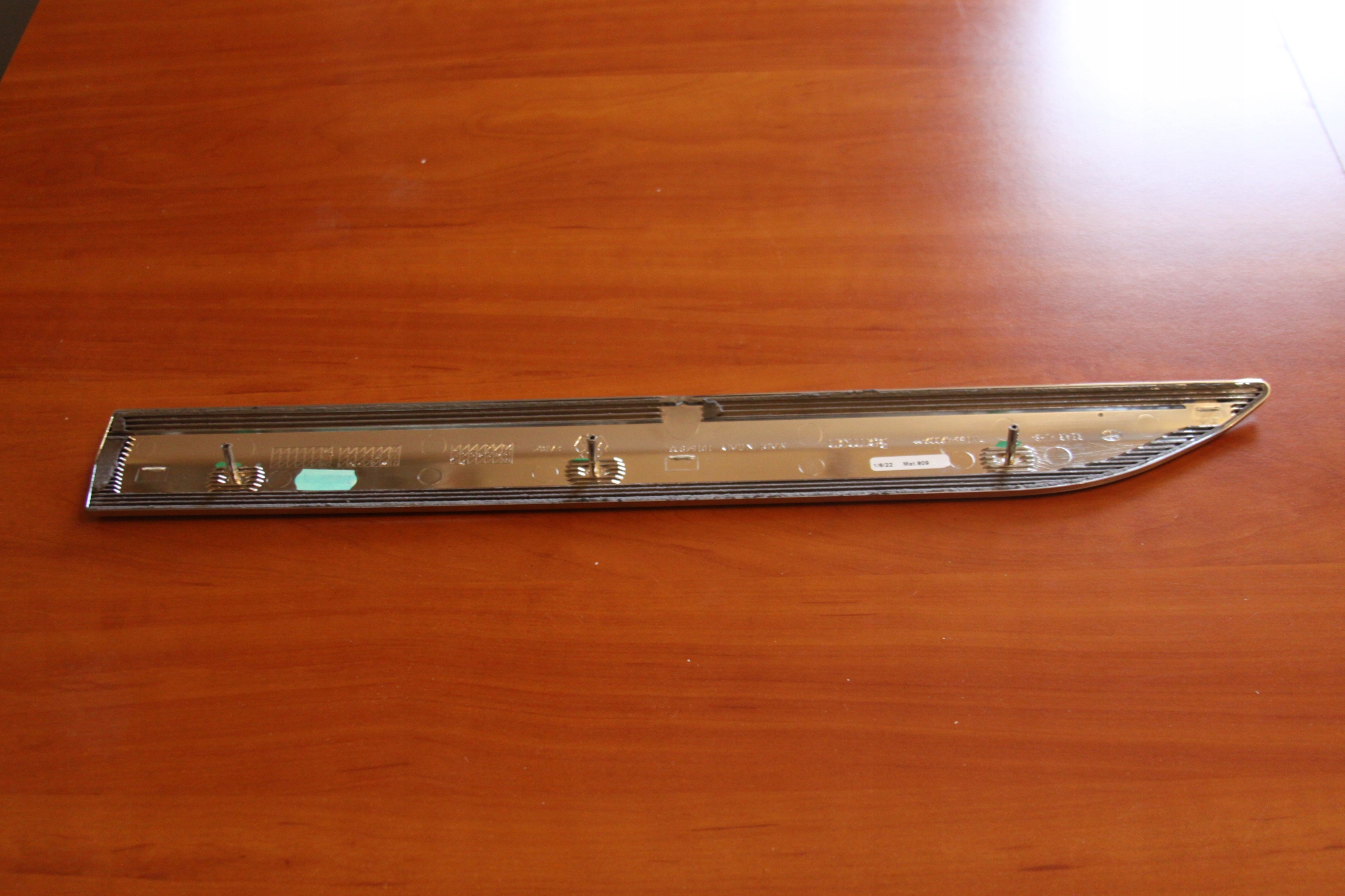 moulding CHROM door left rear part TOYOTA RAV4 V 2018