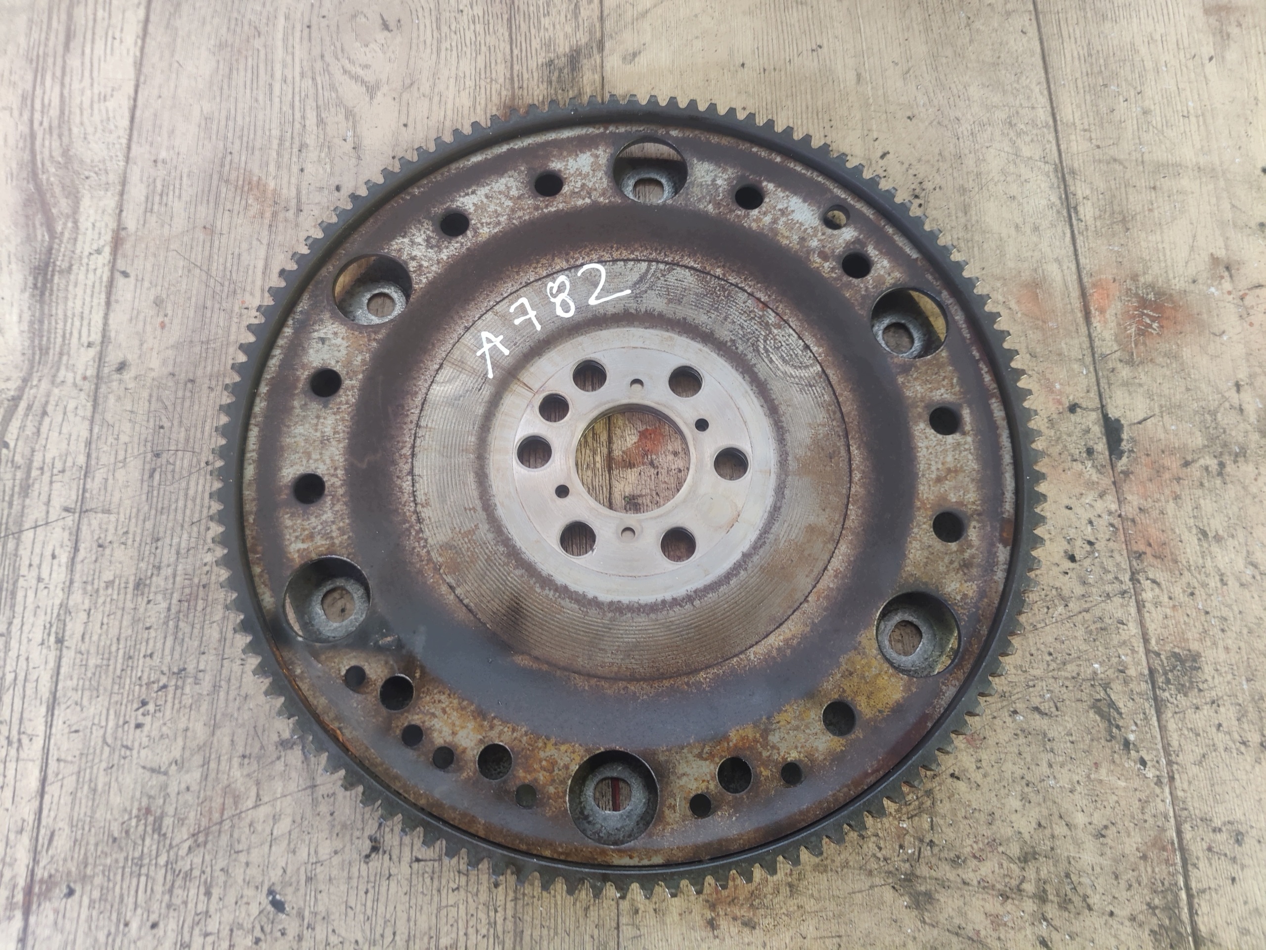 BMW 1 E87 2.0 N43B20 VOLANO USATO corona 7548102