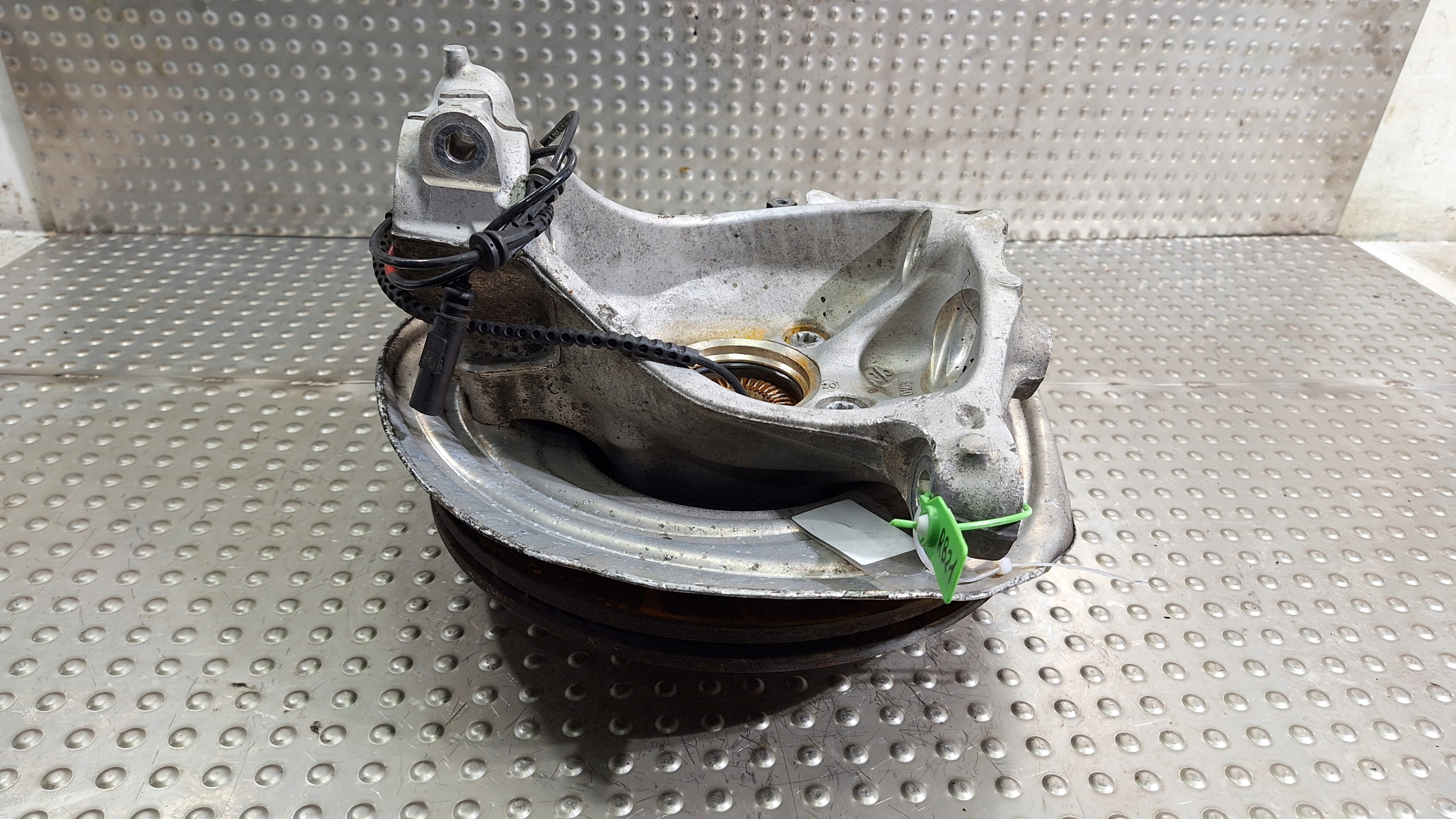swing right front 621654-15 BMW G20 G22 X-DRIVE 2021