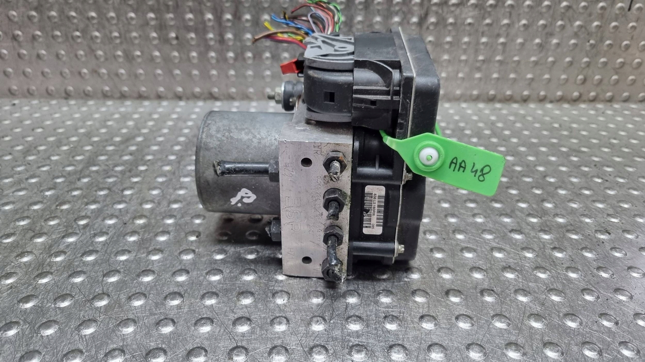 pump control unit ABS 0265234336 8E0614517BF AUDI A4 B7 SEAT EXEO